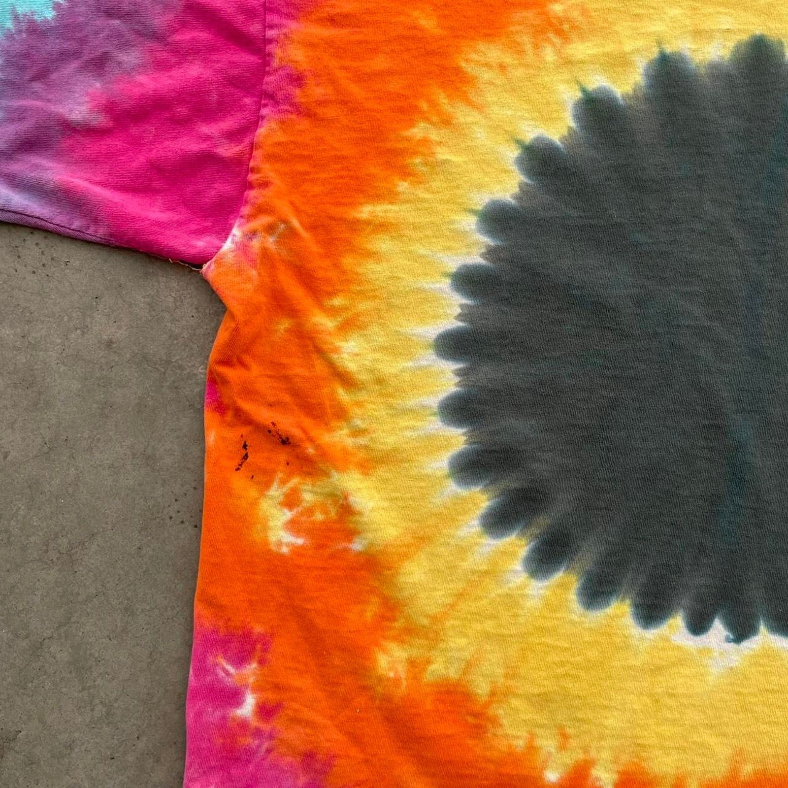 Vintage Vintage 90s Liquid Blue Rolling Stones Tie Dye T-shirt Size US L / EU 52-54 / 3 - 4 Thumbnail