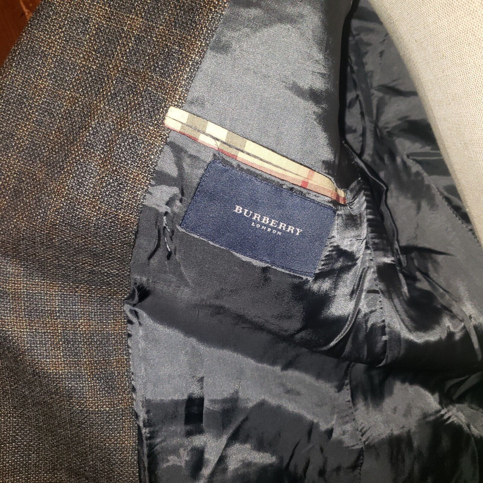 Burberry Burberry London blazer sport coat 40 L Made In USA Size 40L - 4 Thumbnail
