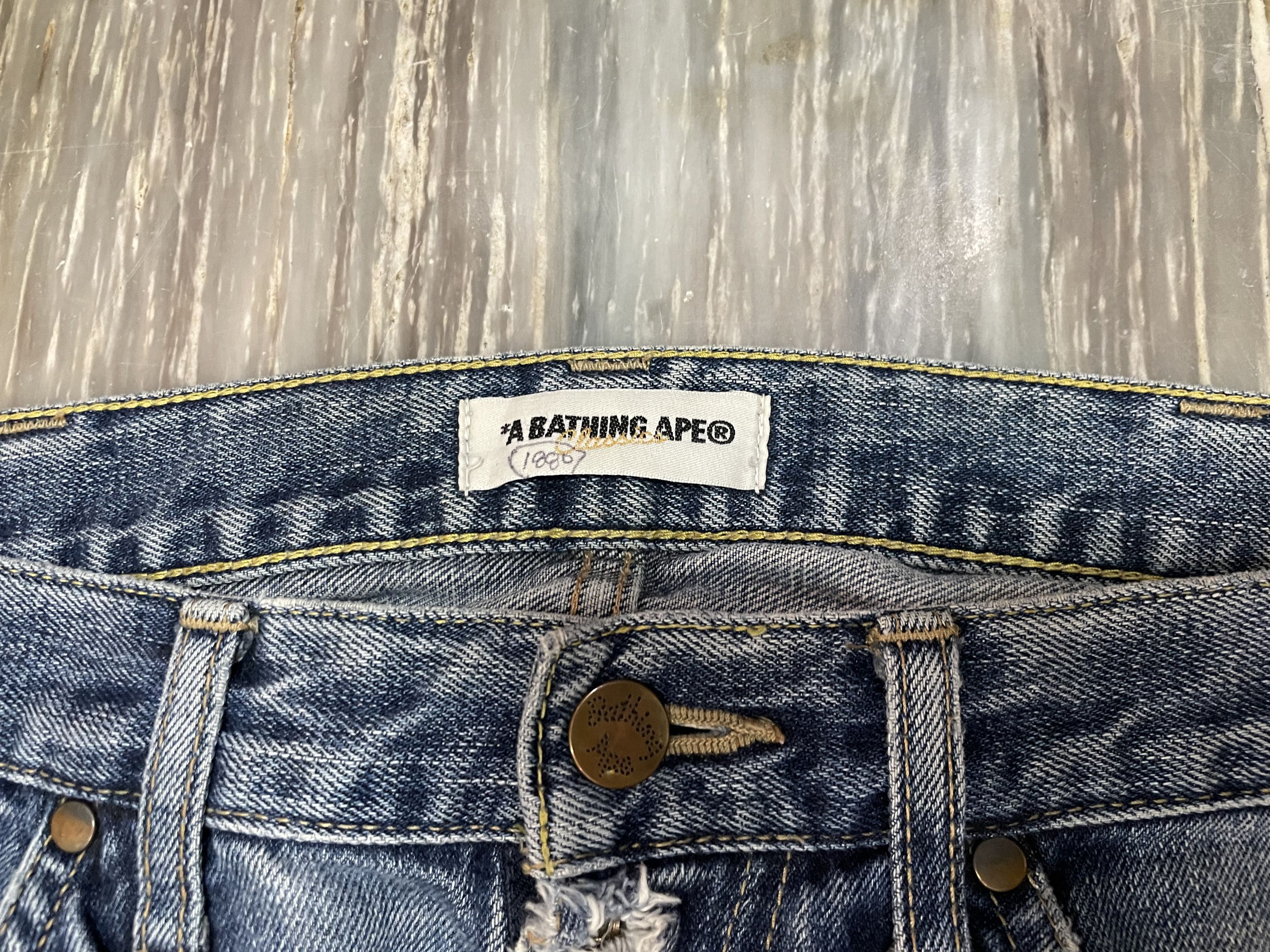 Bape OG Bape Spellout Flame Arch Logo - Distressed Jeans Size US 34 / EU 50 - 9 Thumbnail