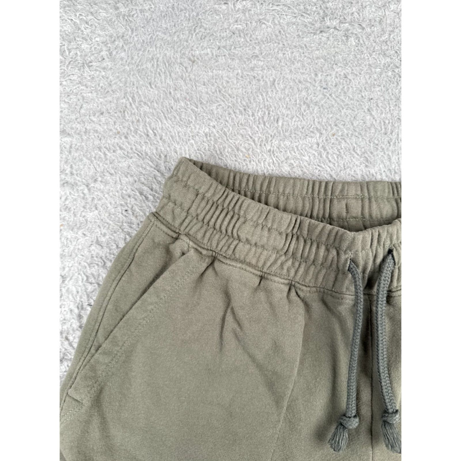 The North Face The North Face Shorts Women Small Green Cotton Blend Elastic Waist French Terry Womens Size 28" / US 6 / IT 42 - 4 Thumbnail