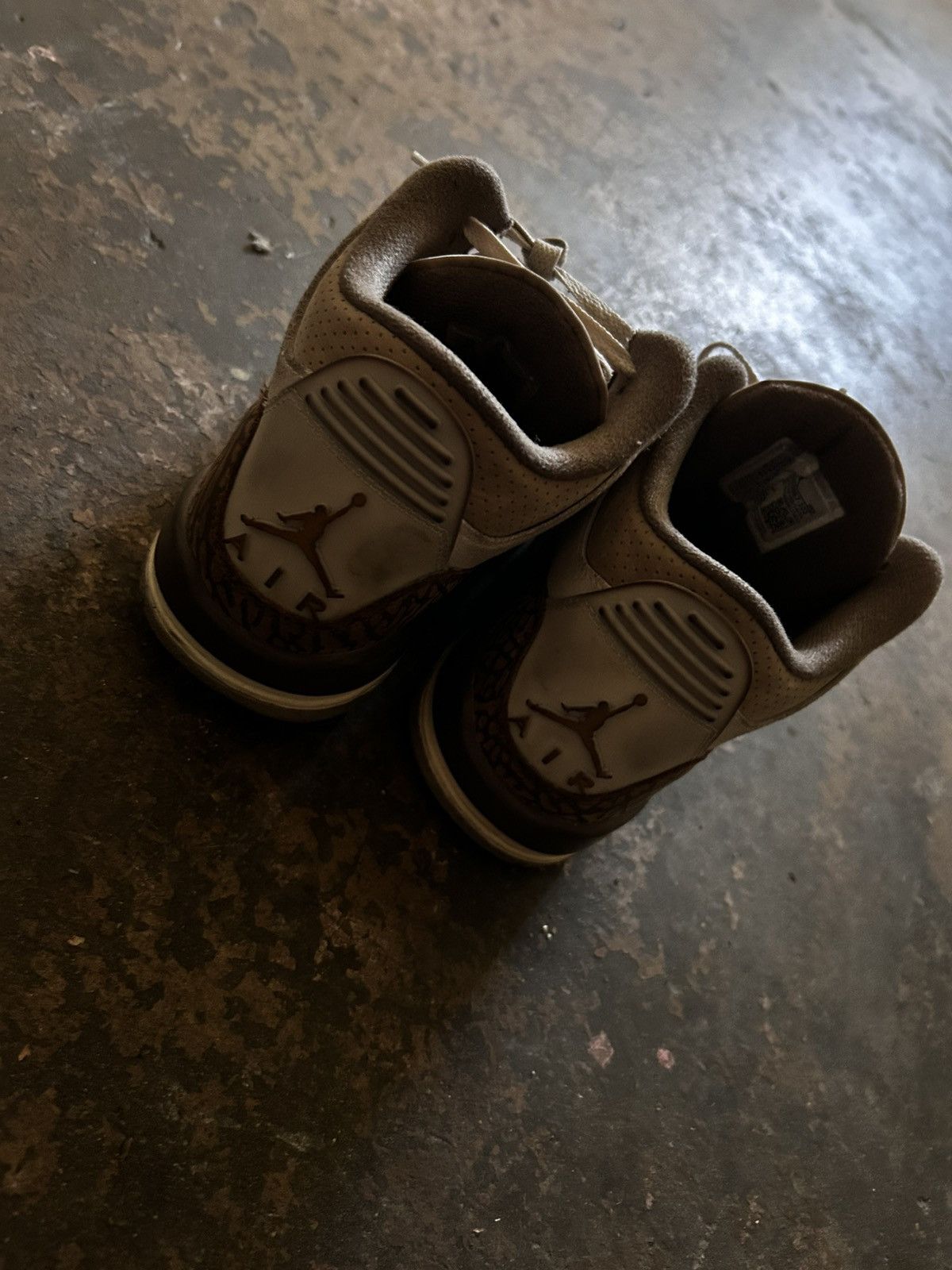 Jordan Brand Air Jordan 3 Retro Palomino Size US 7 / EU 40 - 2 Thumbnail