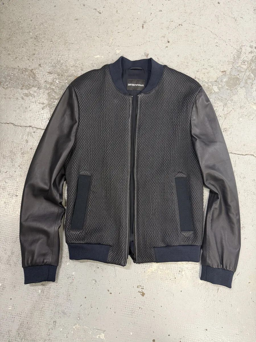 Emporio Armani AW2018 Emporio Armani Navy & Black Waffled Leather Bomber Jacket Size US M / EU 48-50 / 2 - 5 Thumbnail