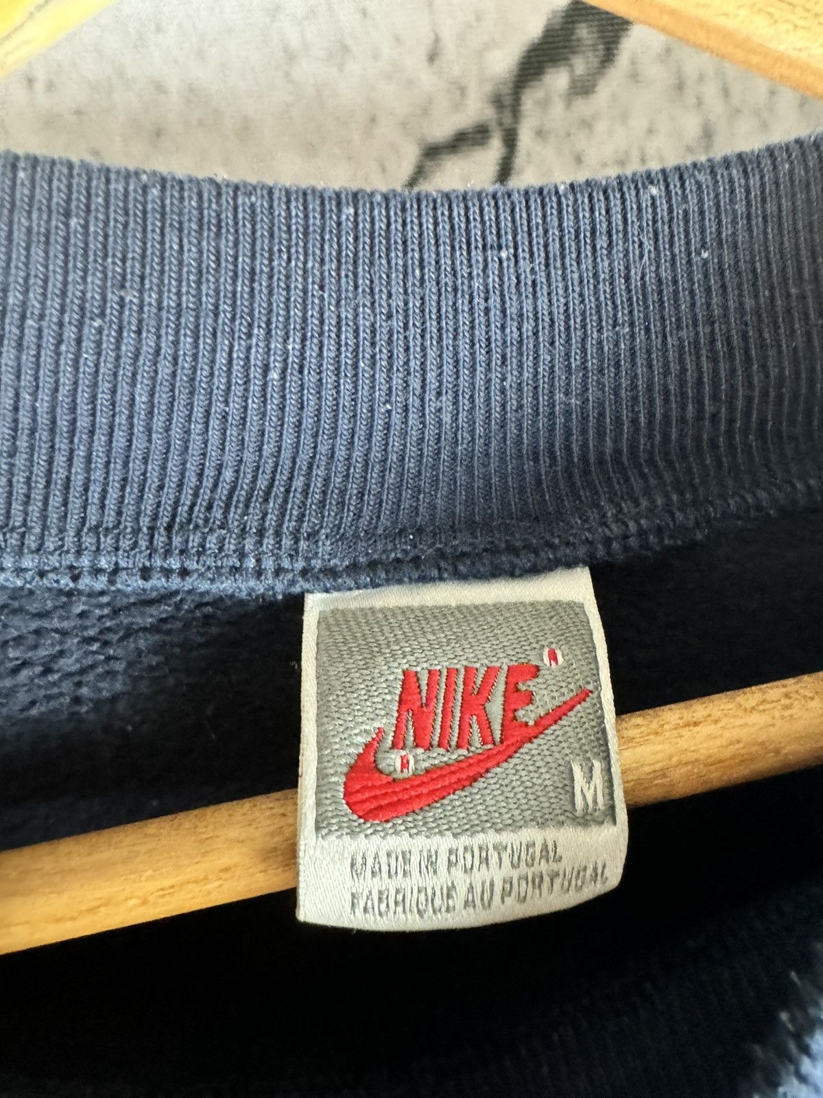 Vintage Vintage Nike Sweatshirt Grey Tag y2k 90s item Size US M / EU 48-50 / 2 - 3 Thumbnail