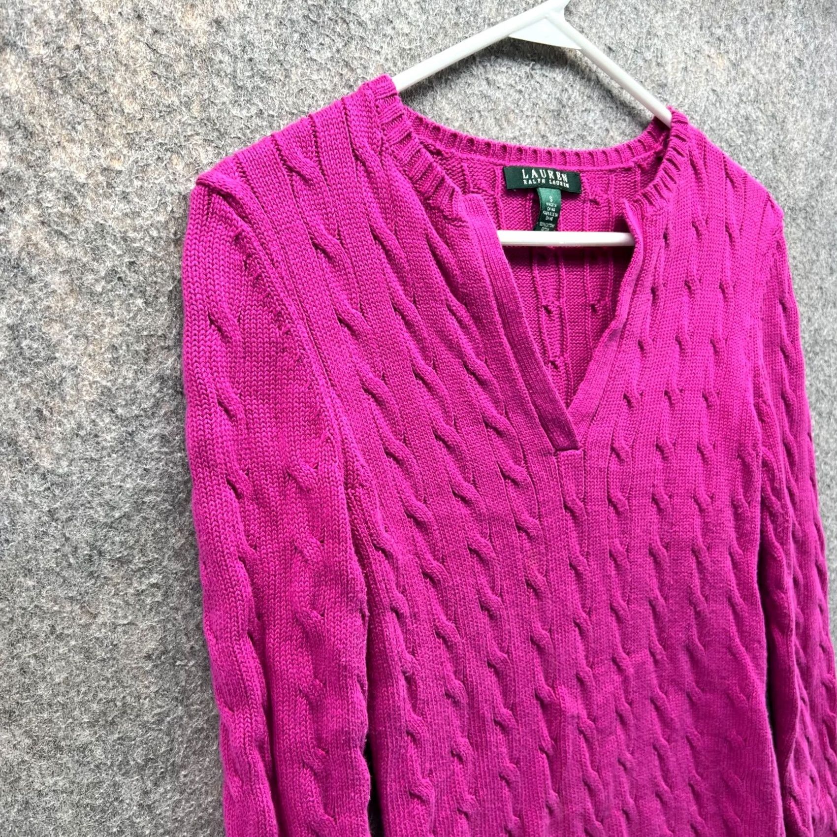 Ralph Lauren VINTAGE Lauren Ralph Lauren Sweater Women Small Pink V-Neck Pullover Cable Knit Pony Pullover Knit Boyfriend S Pink Womens sweaters-allsorts Size S / US 4 / IT 40 - 4 Thumbnail