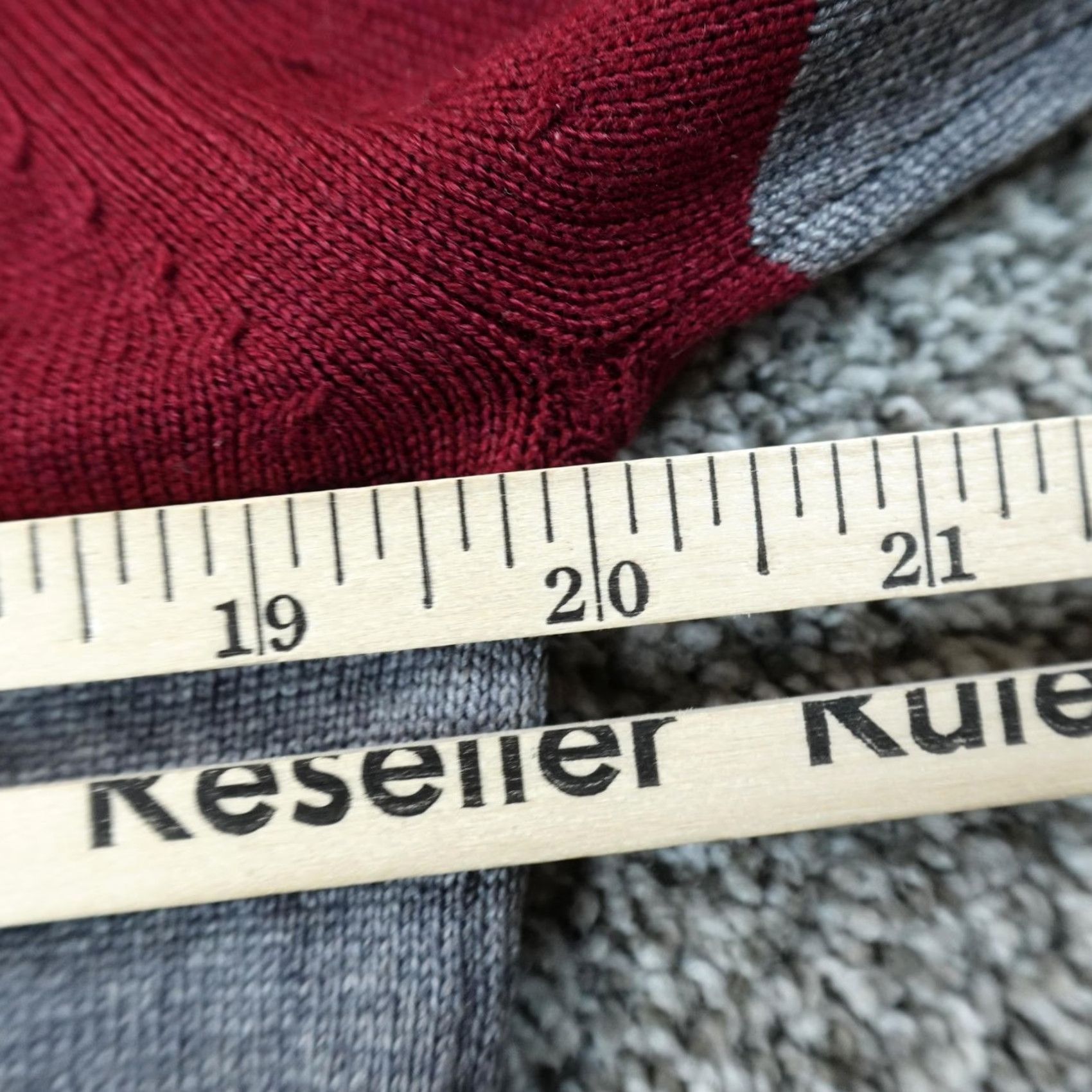 Banana Republic VTG Banana Republic Sweater Mens S Gray Red Knit Crewneck Pullover Silk Cashmere Lightweight Striped Size US S / EU 44-46 / 1 - 7 Thumbnail