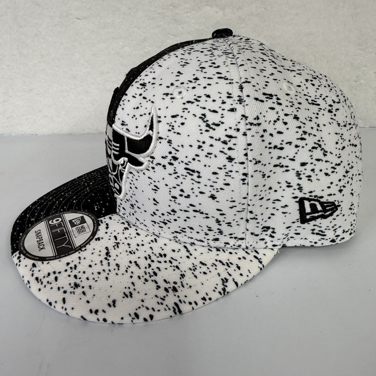 New Era Chicago Bulls New Era Snapback Jordan Retro 6 Oreo w/ Patch Size ONE SIZE - 3 Thumbnail