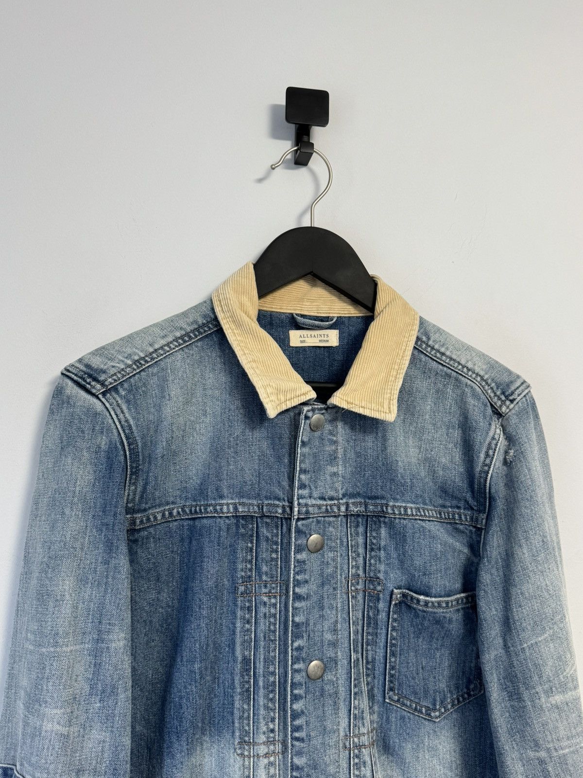 Allsaints AllSAINTS Iren Men's Distressed Denim Jacket Mid Indigo Size US M / EU 48-50 / 2 - 2 Thumbnail