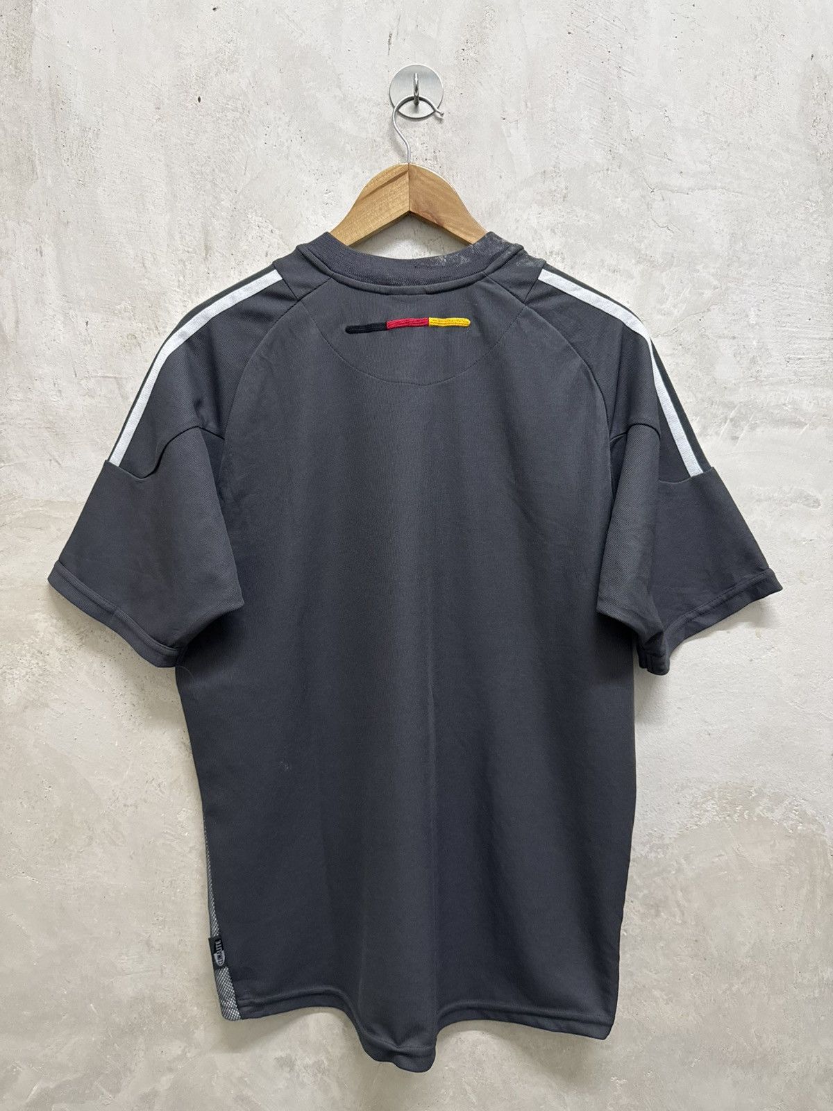 Adidas 2002 Germany World Cup Away Kit Jersey Size US L / EU 52-54 / 3 - 4 Thumbnail