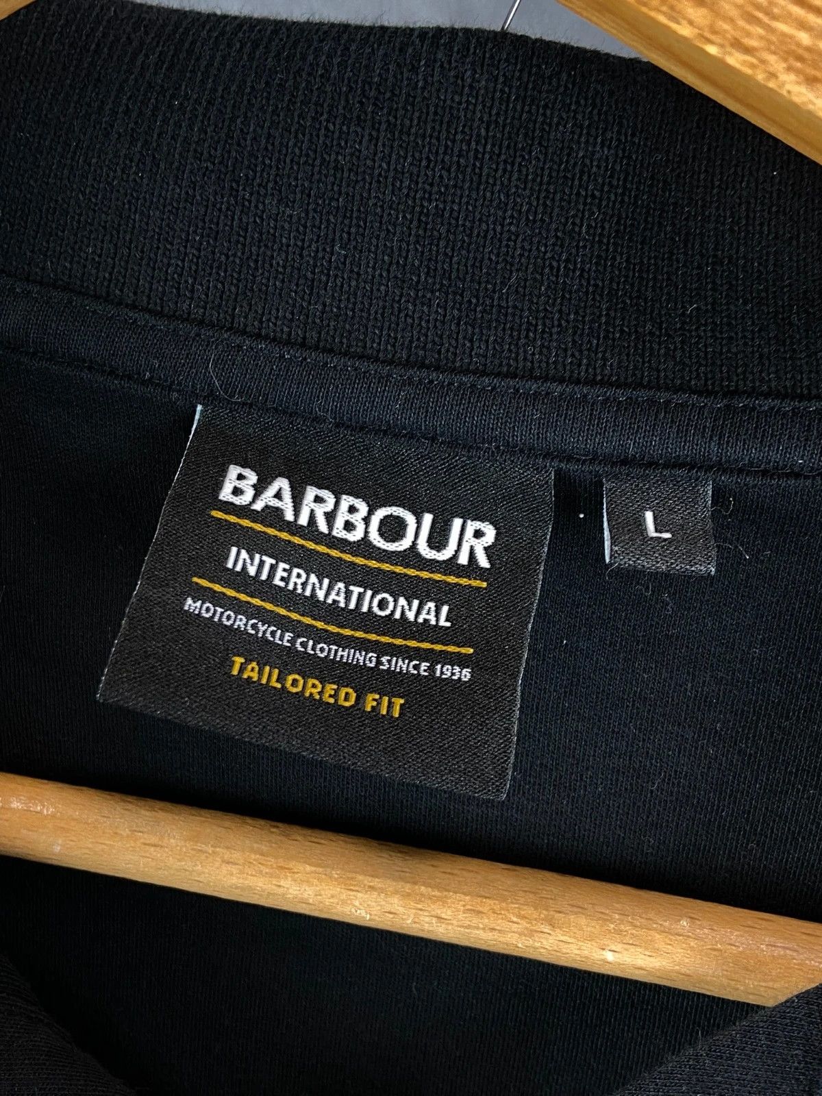 Barbour Barbour (Barabour) Black Tee / Clean Heritage Minimal (L) Size US L / EU 52-54 / 3 - 3 Thumbnail