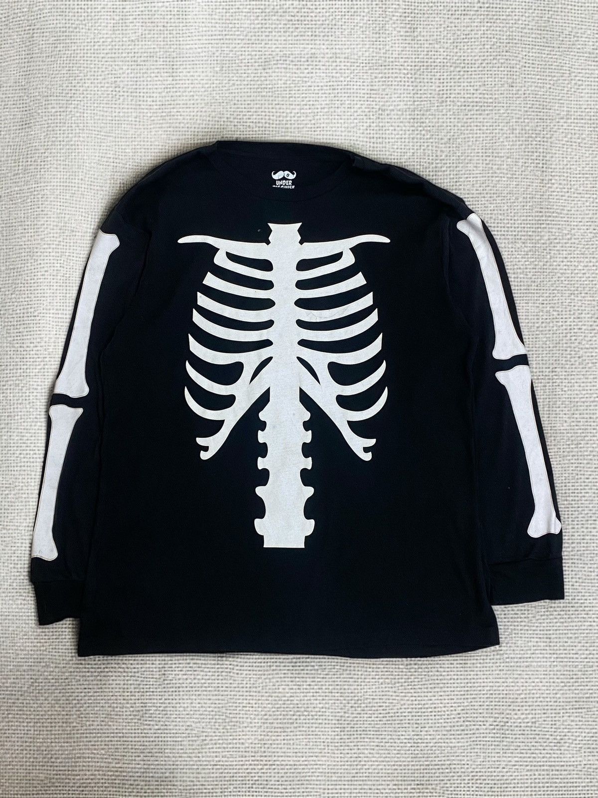 GOSTAR DE FUGA Under Disguise Brand Art of Skeleton and Bones Long Sleeve Size US XL / EU 56 / 4 - 1 Thumbnail