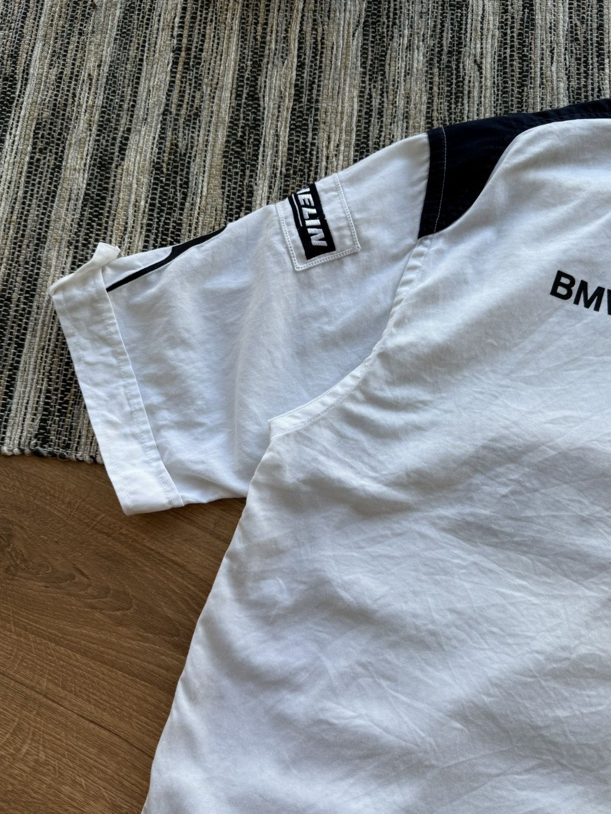 BMW Sauber F1 Team Mens Racing Shirt Petronas SS Button Up