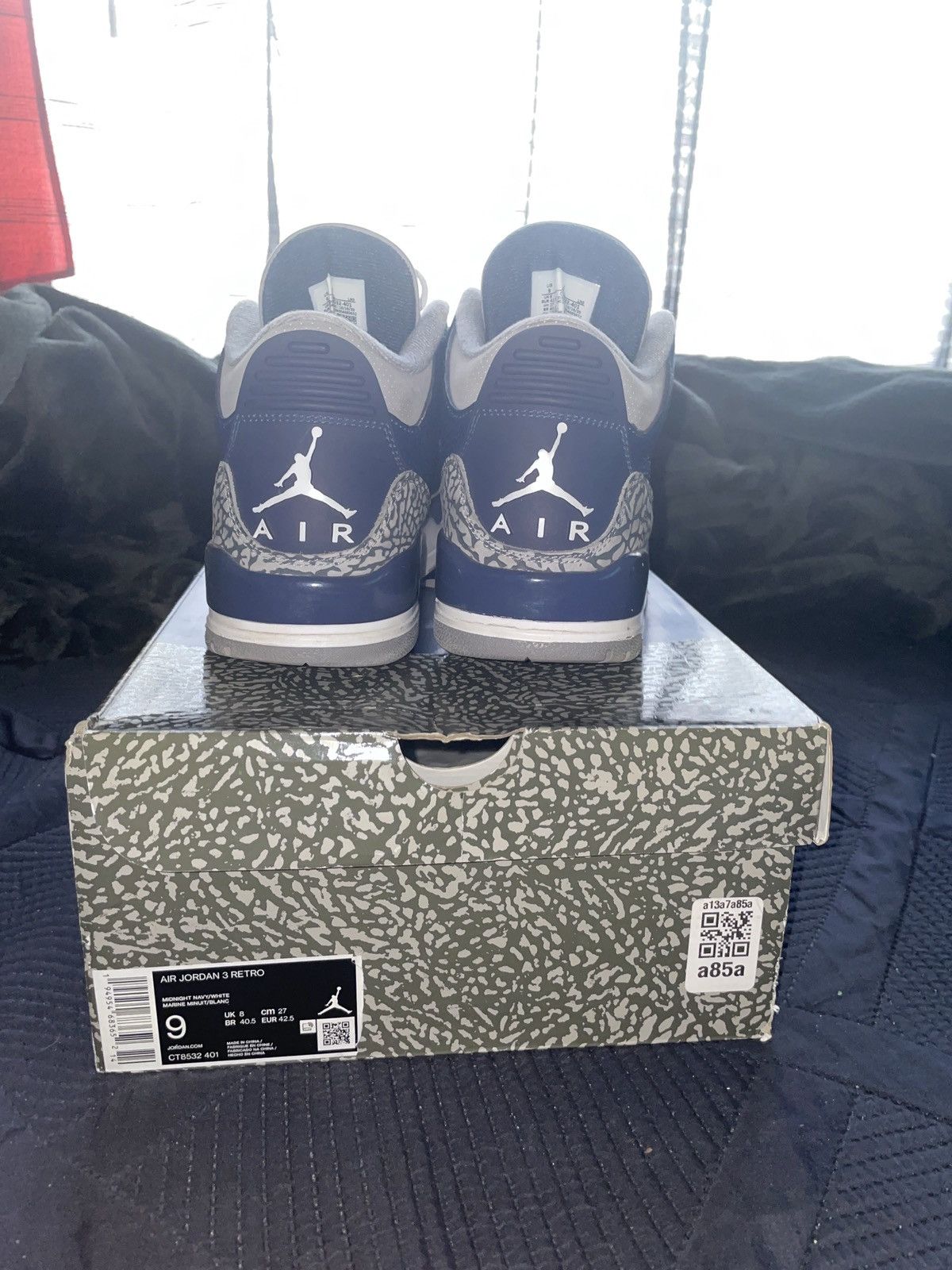 Jordan Brand George Town Jordan 3s Size US 9 / EU 42 - 4 Thumbnail