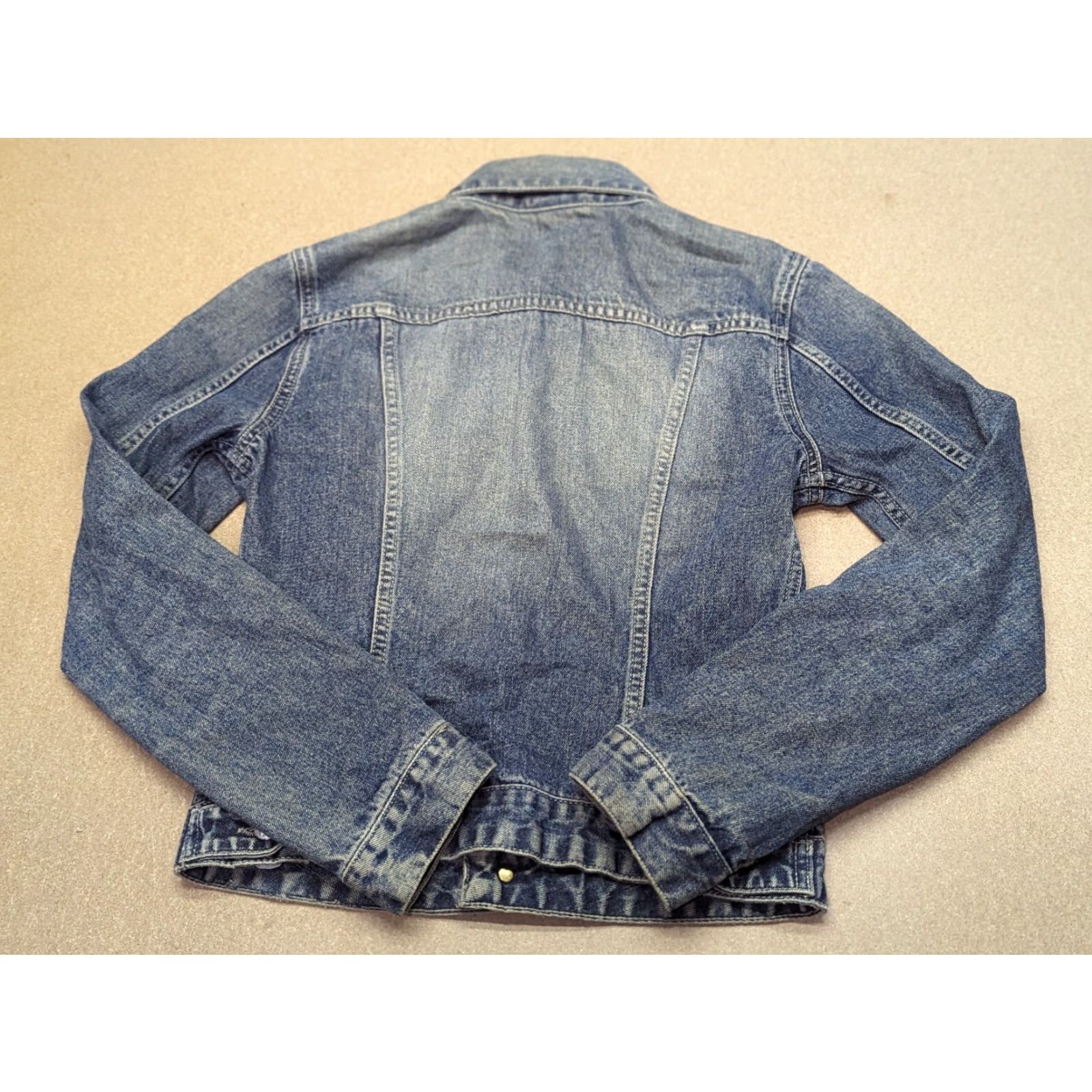 Diesel Diesel Jacket Denim Size M Distressed Dark Wash Pockets Womens Casual Regular Color Blue Denim Jacket Womens Pocket Distressed 90s Inspired Size M / US 6-8 / IT 42-44 - 2 Thumbnail