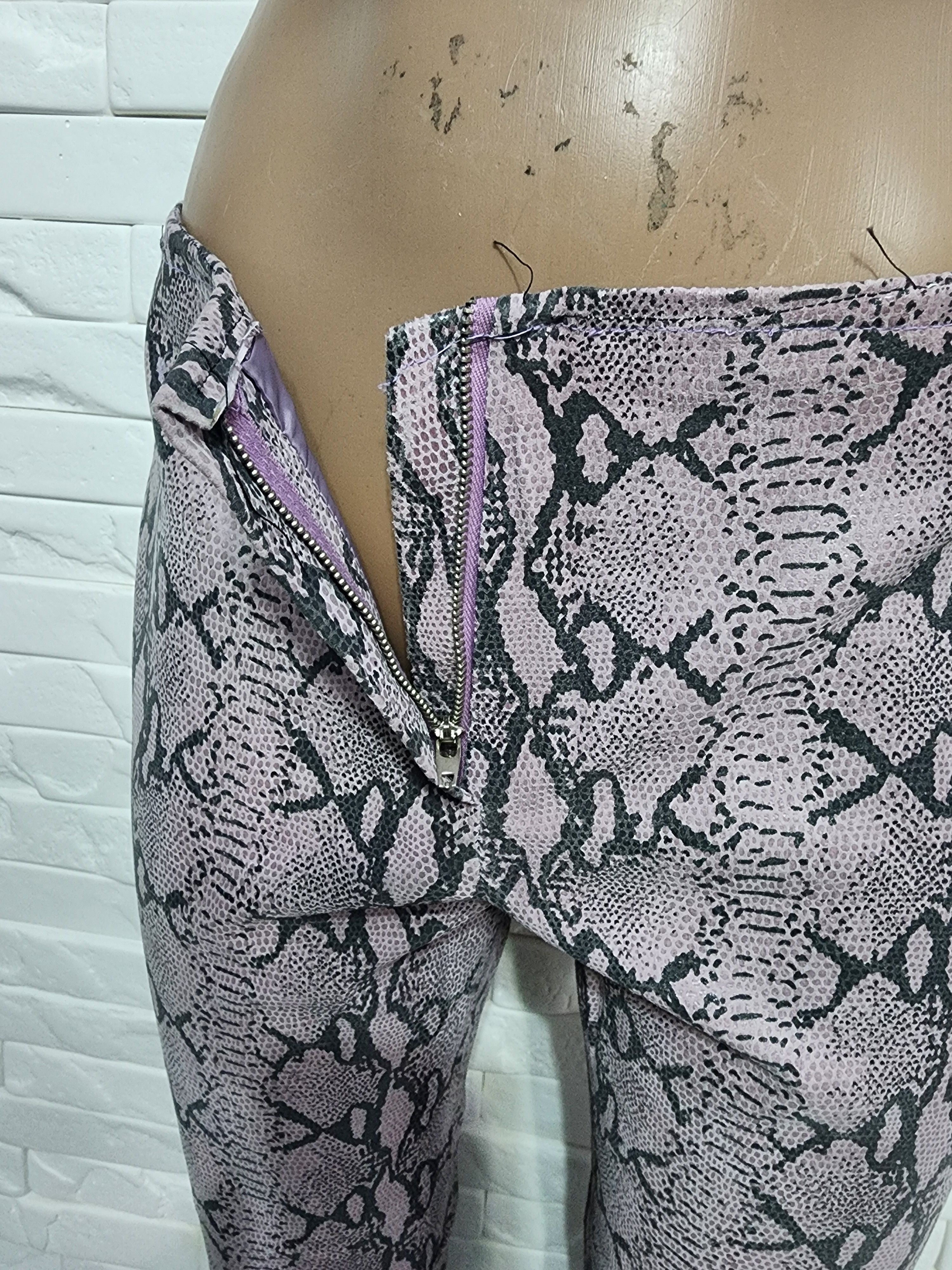 Other Women's genuine leather pants. Size 29" - 7 Thumbnail