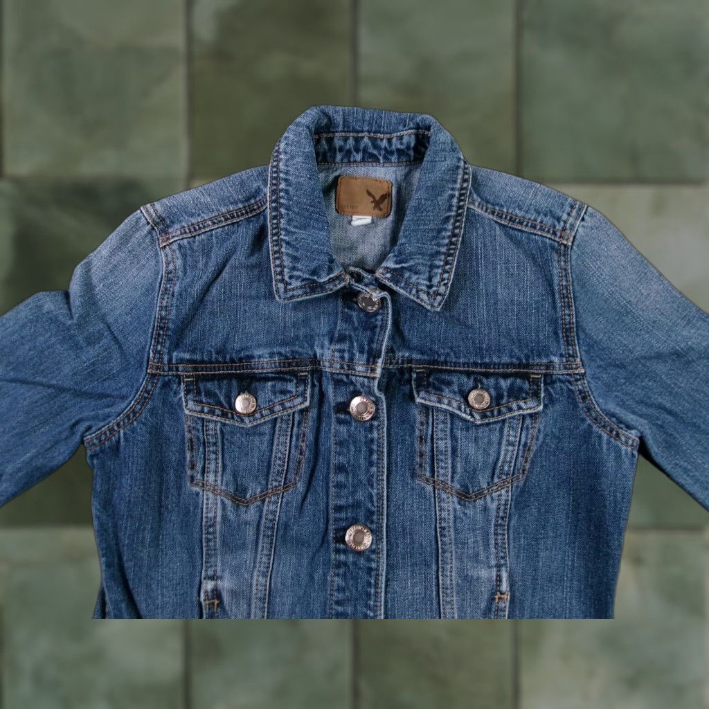 Vintage American Eagle Denim Jacket Womens S Blue Jean Trucker Button Front Casual Size 28" / US 6 / IT 42 - 1 Thumbnail
