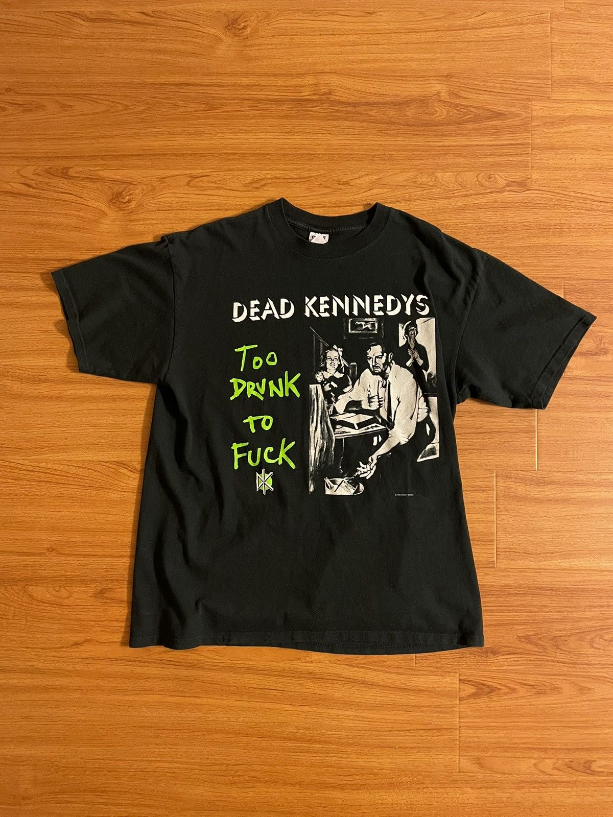 Vintage Dead Kennedys Band Tee Size US XL / EU 56 / 4 - 1 Thumbnail