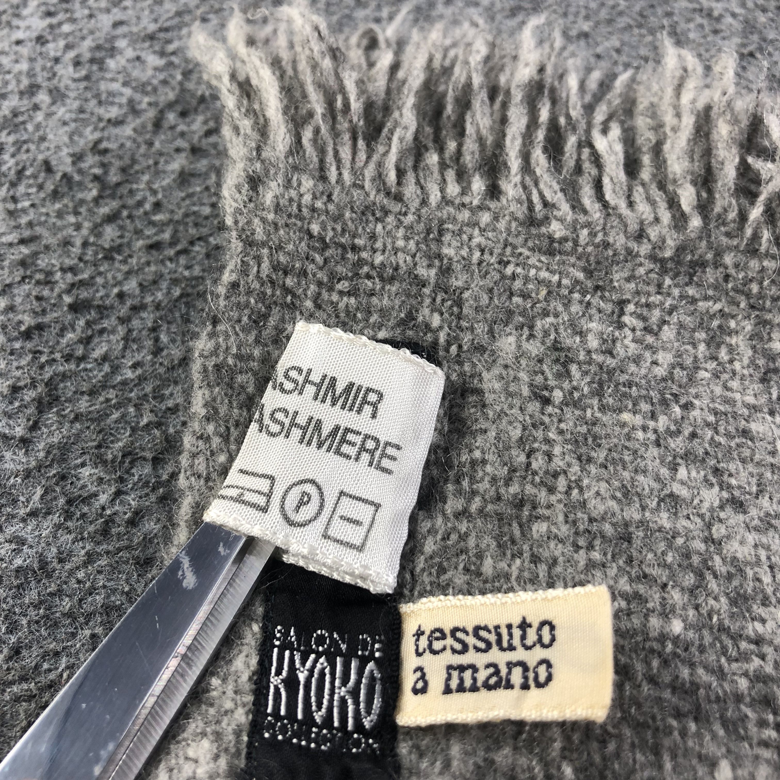 Japanese Brand Salon de Kyoko Tessuto a mano Cashmere Scarf Muffler V1176 Size ONE SIZE - 5 Thumbnail