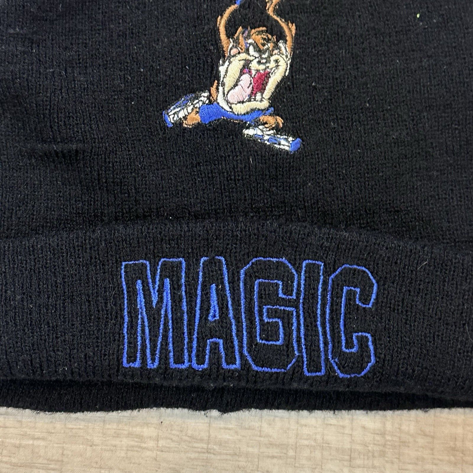 Vintage Vintage 90's Orlando Magic Tasmanian Devil Taz '96 Beanie Size ONE SIZE - 3 Thumbnail