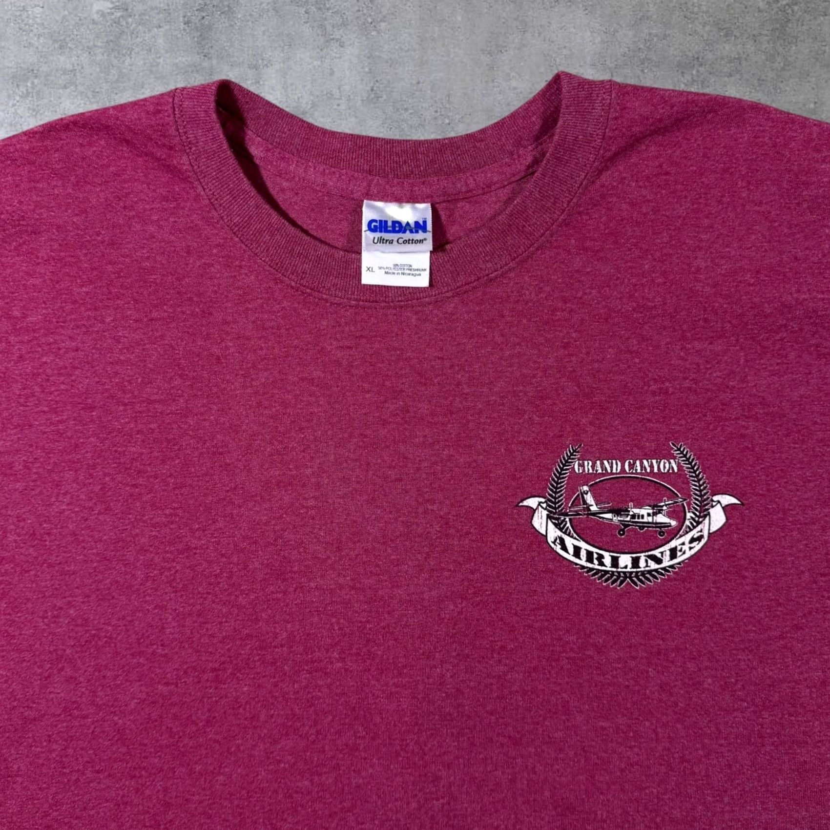 Gildan Grand Canyon Airlines "I Flew The Canyon" USA Tourist Souvenir Red T-Shirt XL Mens Graphic Shirt Size US XL / EU 56 / 4 - 3 Thumbnail
