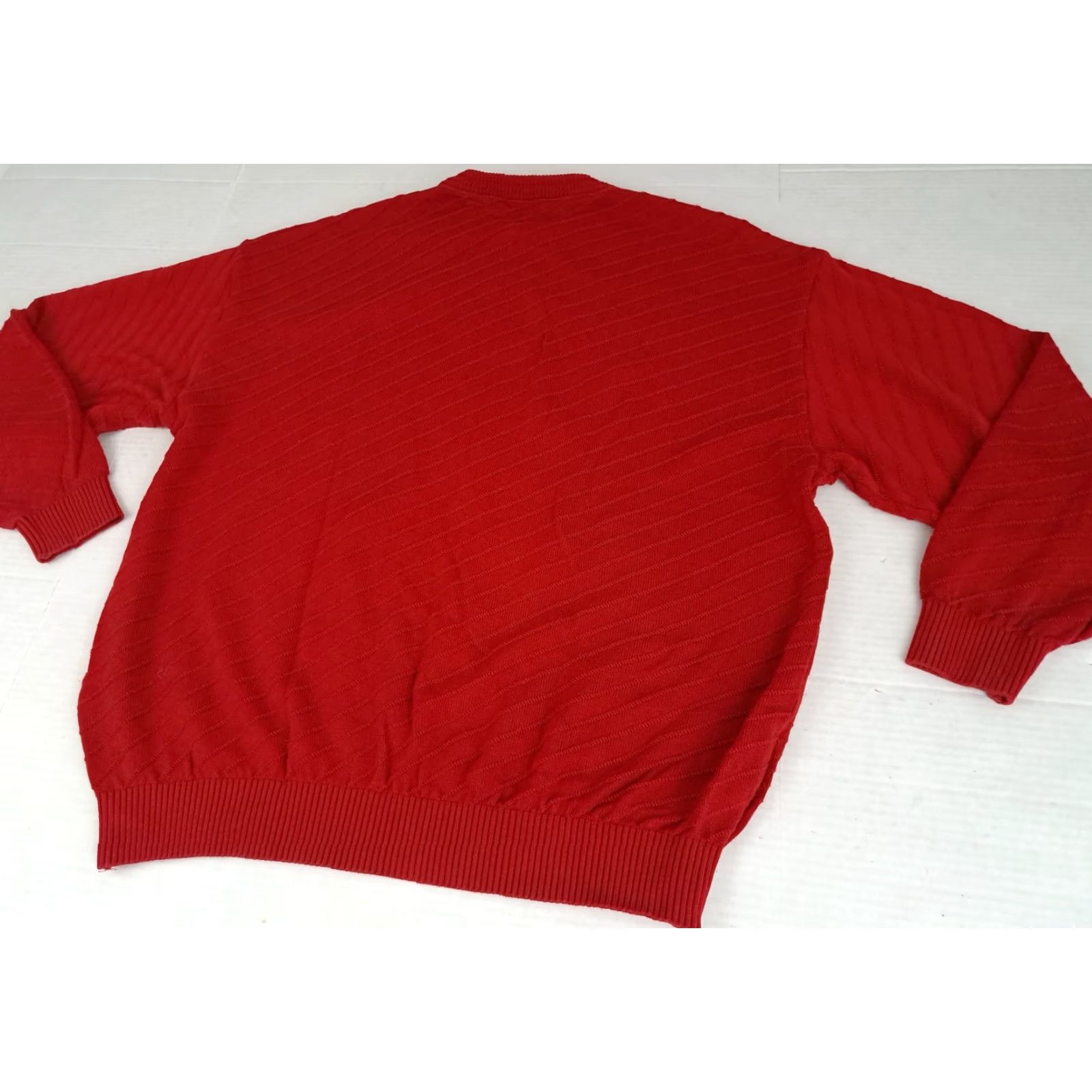 X-LARGE VINTAGE Red Ribbed Geometric Knit Sweater St. Croix XL Men Pullover Crew Neck Knit Cotton Short Description: 27in long 25in pit to pit Size US XL / EU 56 / 4 - 7 Thumbnail
