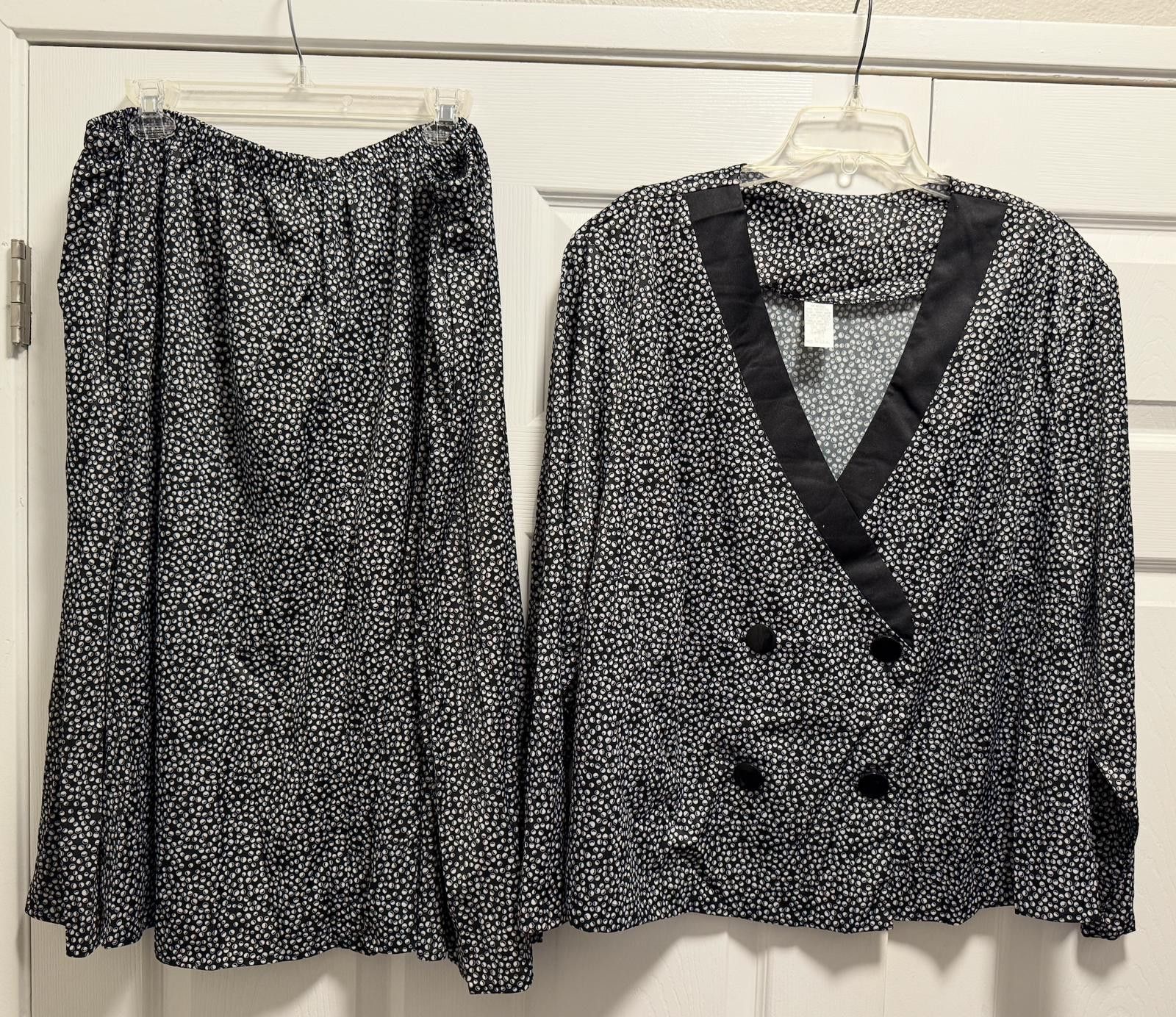Designer Polka Dot Power Duo Vintage 2‑Piece Set Size M / US 6-8 / IT 42-44 - 1 Thumbnail