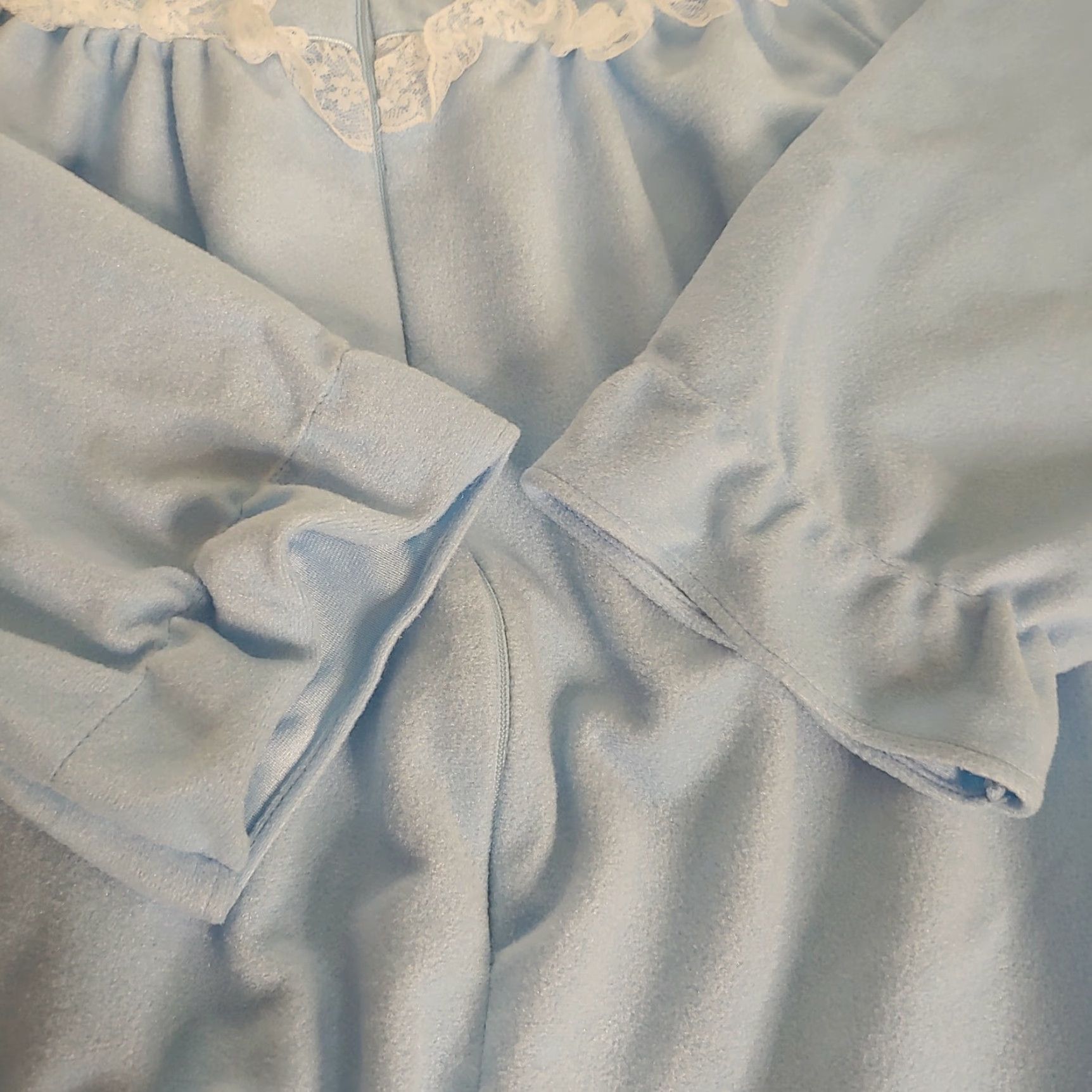 Vintage Vintage Regal Rose Womens M Nightgown Long Blue White Lace Fan Size ONE SIZE - 6 Thumbnail