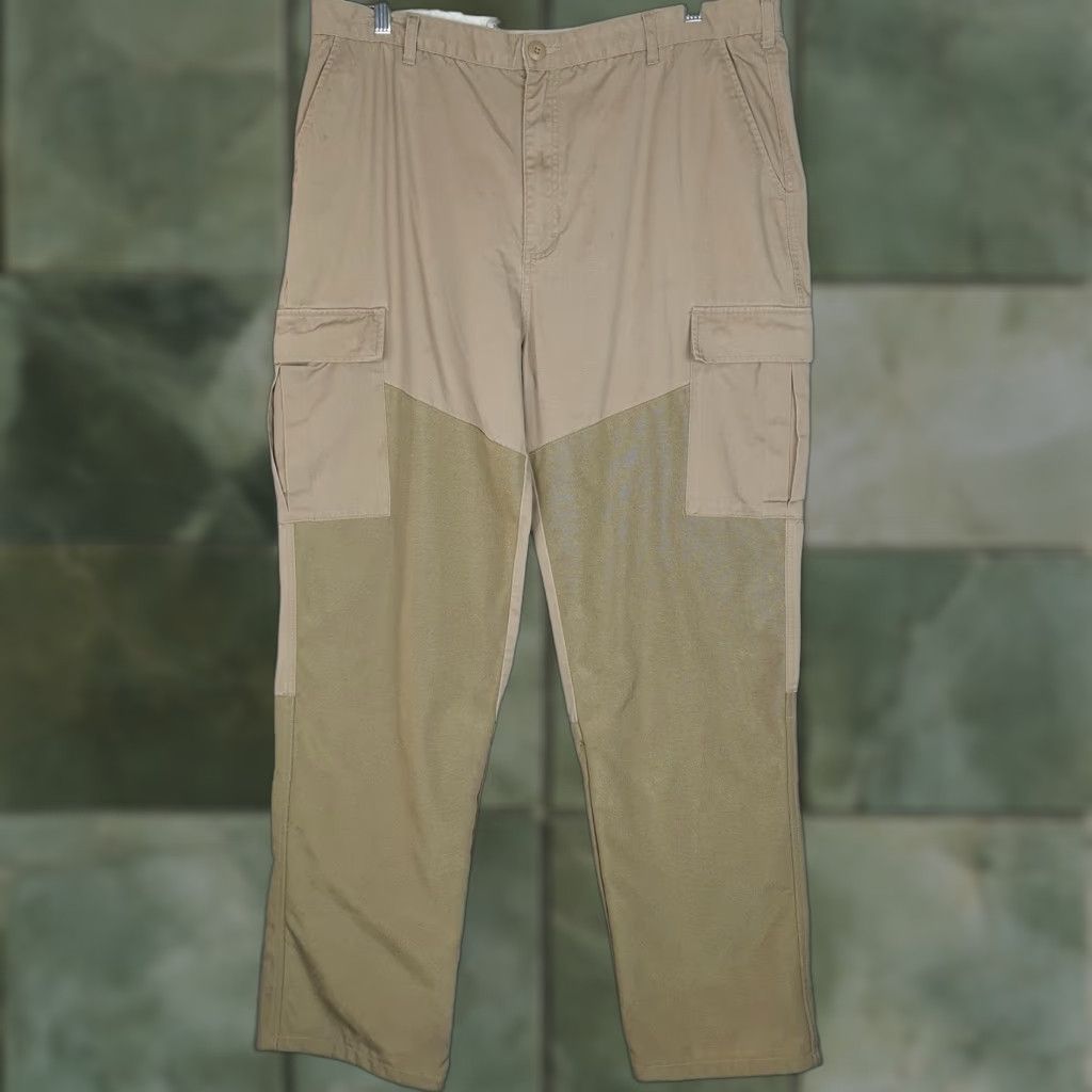 Vintage Cabela's Pants Mens 38 Beige Cargo Field Hunting Briar Brush Guard Upland Cotton Polyester Nylon Cargo Pockets Flat Front Zip Mens 38 Inseam 31 Beige Size US 38 / EU 54 - 1 Thumbnail