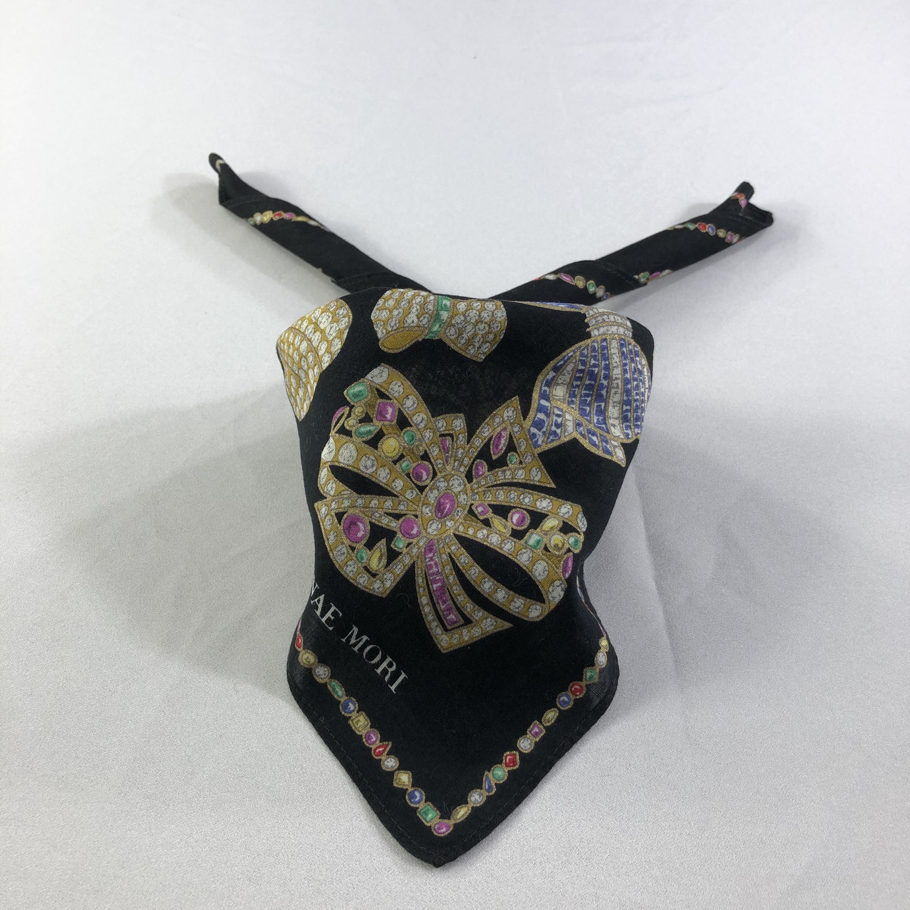 Hanae Mori Hanae Mori Brooches Handkerchief Neckerchief Bandana H1532 Size ONE SIZE - 2 Thumbnail