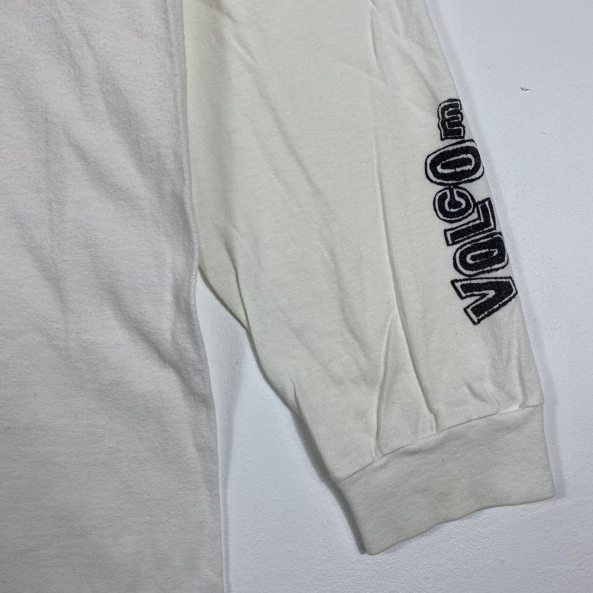 Vintage × Volcom Y2K VOLCOM STONE PSYCHEDELIC PRINTED LS TEE Size US L / EU 52-54 / 3 - 4 Thumbnail