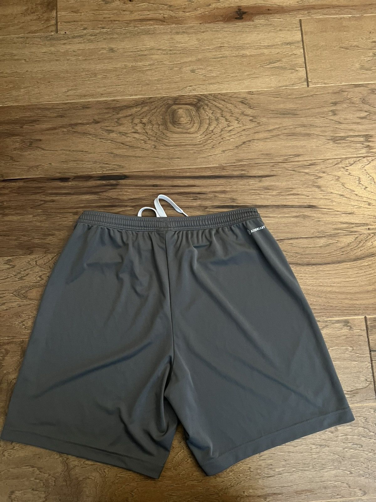 Adidas Adidas Grey shorts Size US 34 / EU 50 - 2 Thumbnail