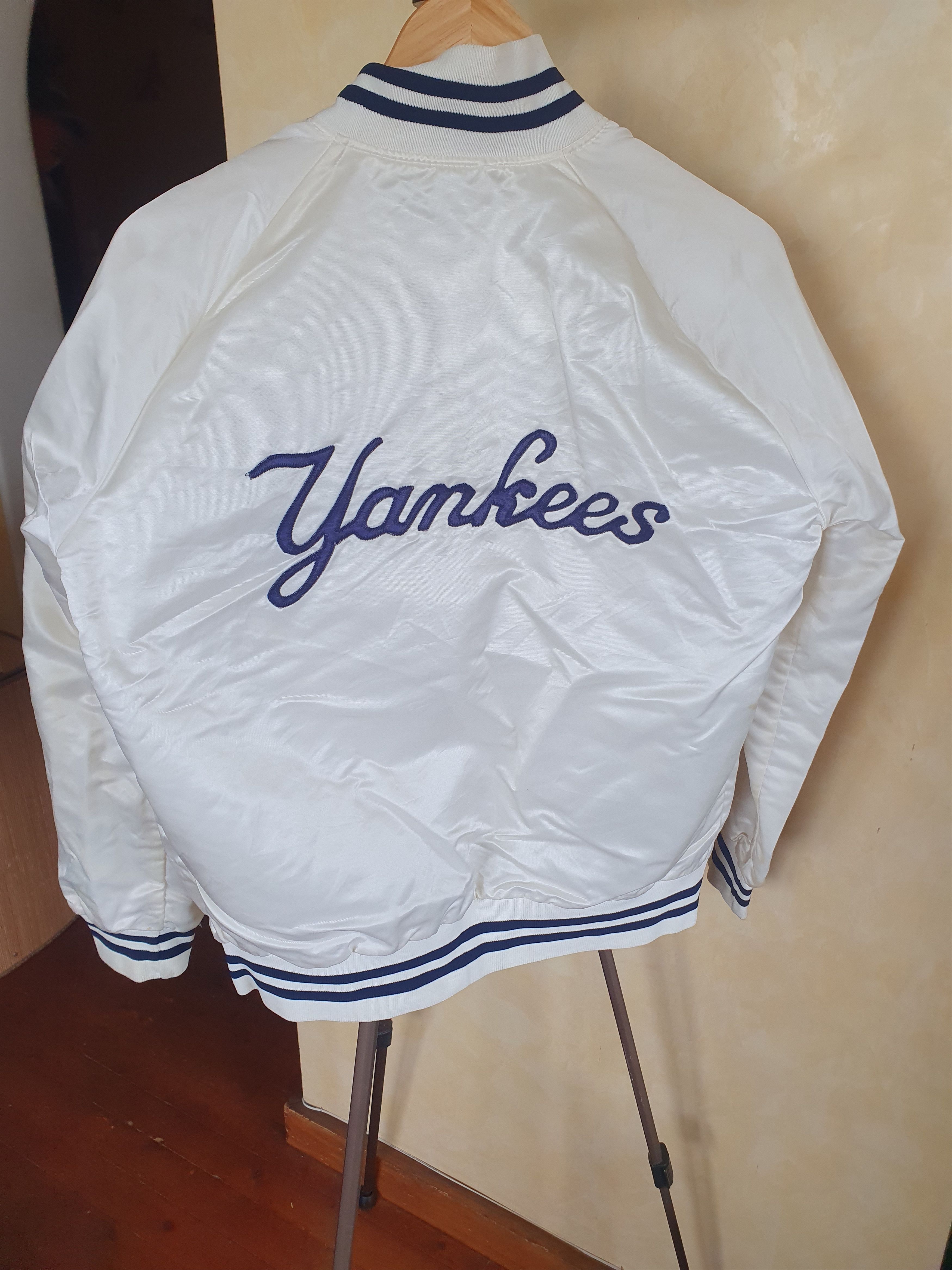 Vintage New York Yankees Vintage Satin Bomber Jacket sz L Size US L / EU 52-54 / 3 - 1 Thumbnail