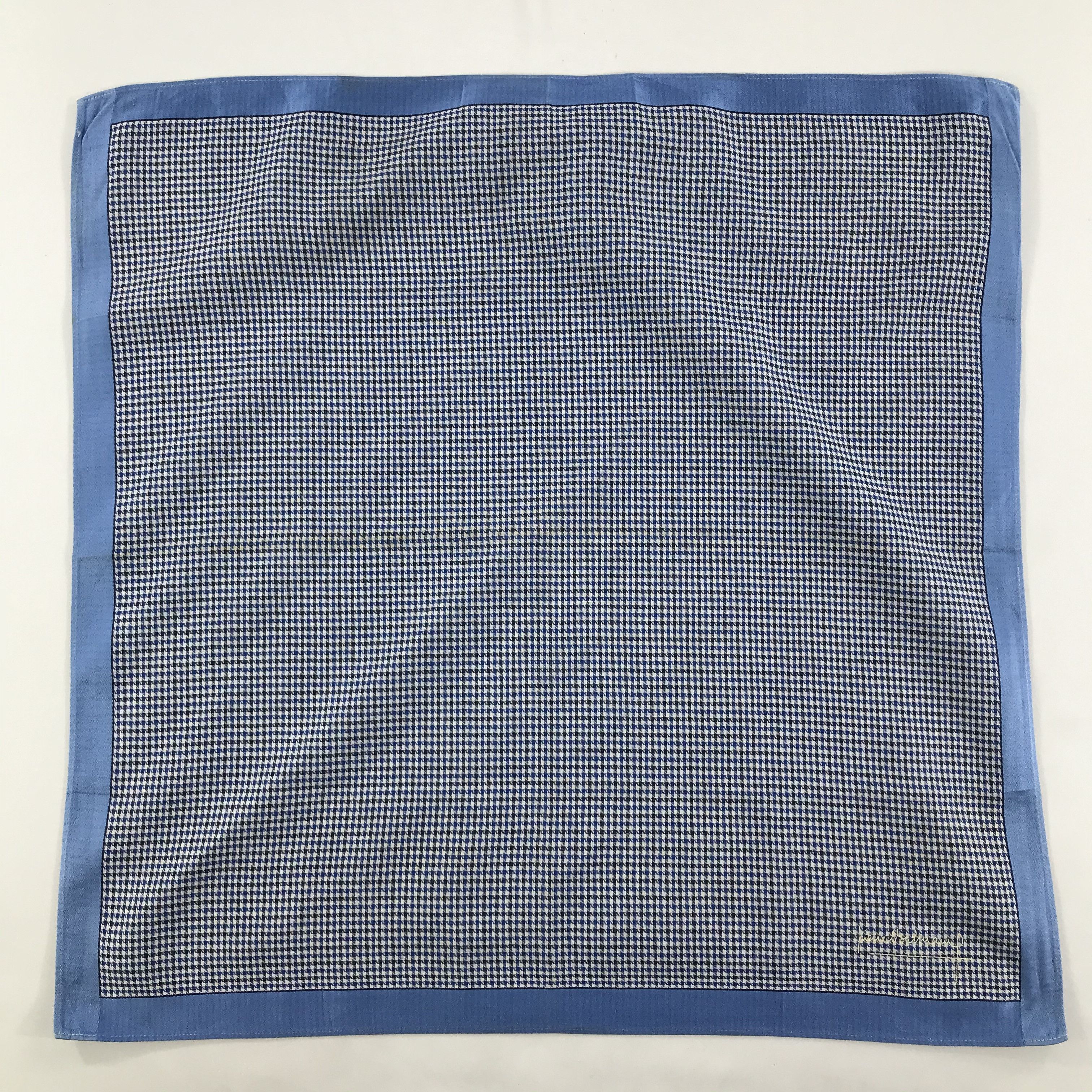 Pierre Balmain × Vintage Pierre Balmain Bandana / Handkerchief / Neckerchief - S1420 Size ONE SIZE - 1 Thumbnail
