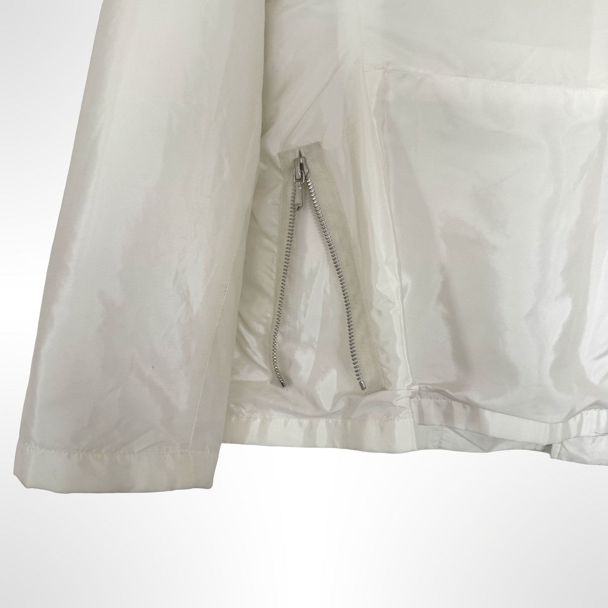 Jil Sander Jil Sander white nylon jacket Size US XXS / EU 40 - 5 Thumbnail