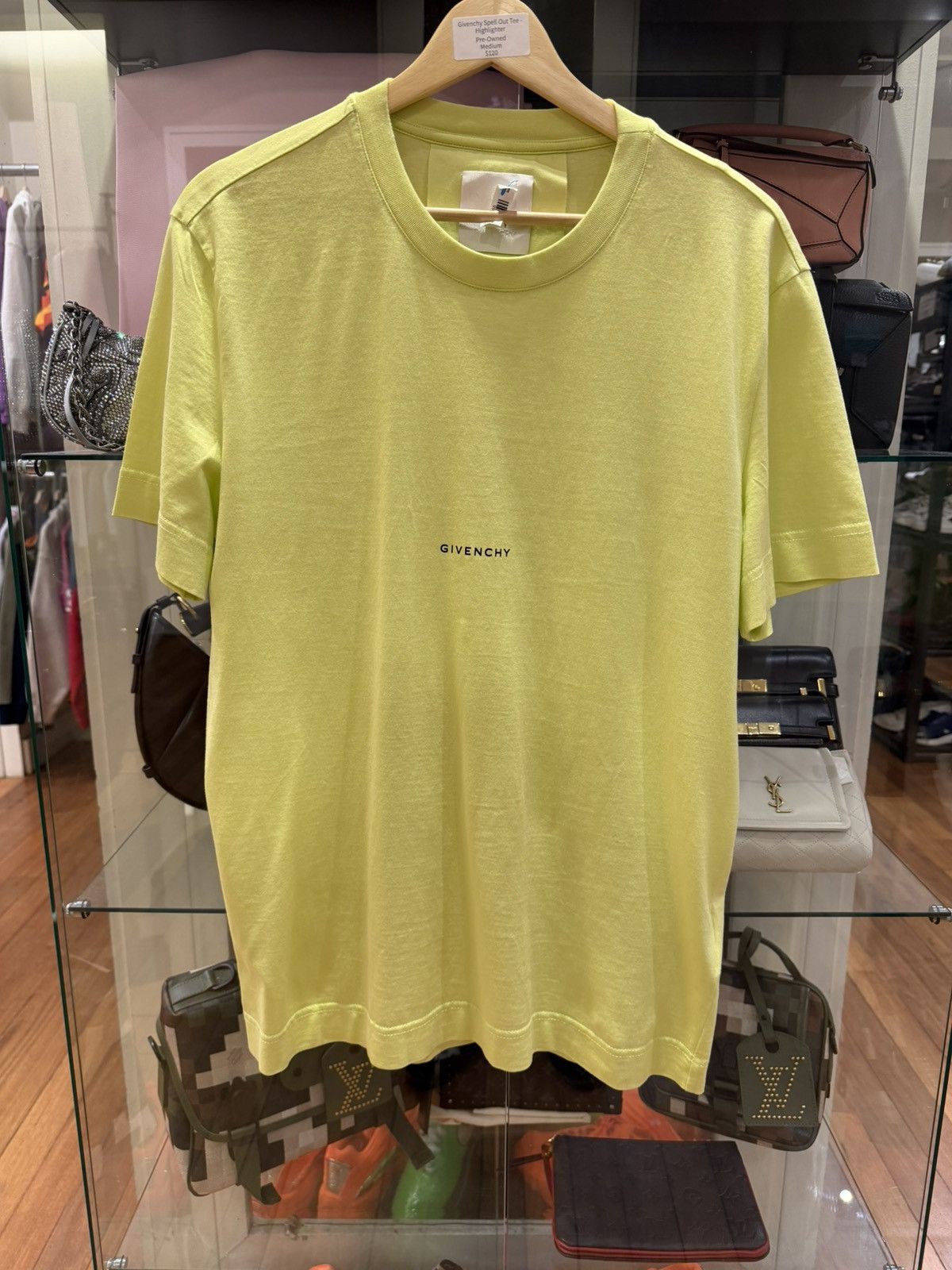 Givenchy Givenchy Spellout Tee - Neon Green Size US M / EU 48-50 / 2 - 1 Thumbnail