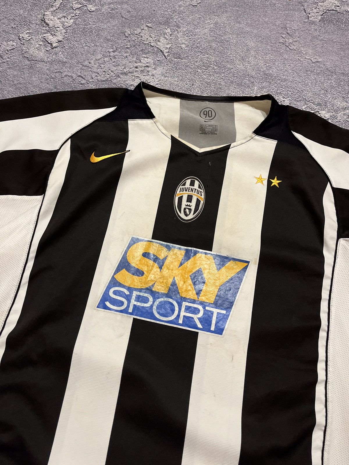 Nike × Vintage Nike Juventus Vintage 2004/2005 Third Jersey Size US XL / EU 56 / 4 - 2 Thumbnail