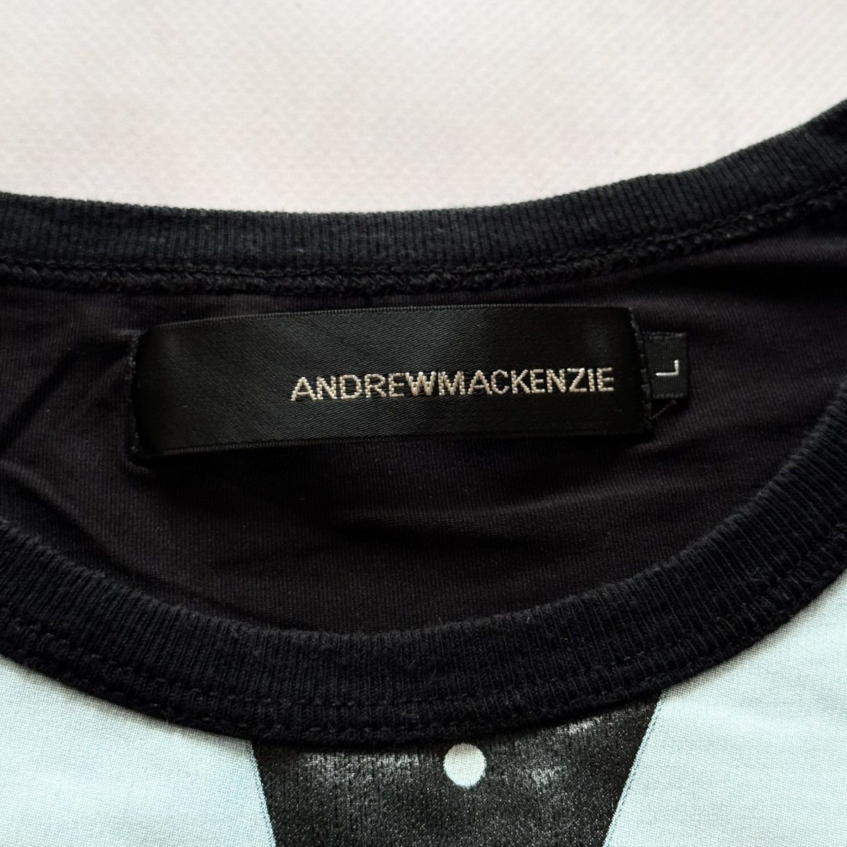 Andrew Mackenzie Vintage Andrew Mackenzie Man T-Shirt Tee Y2K Size US L / EU 52-54 / 3 - 6 Thumbnail