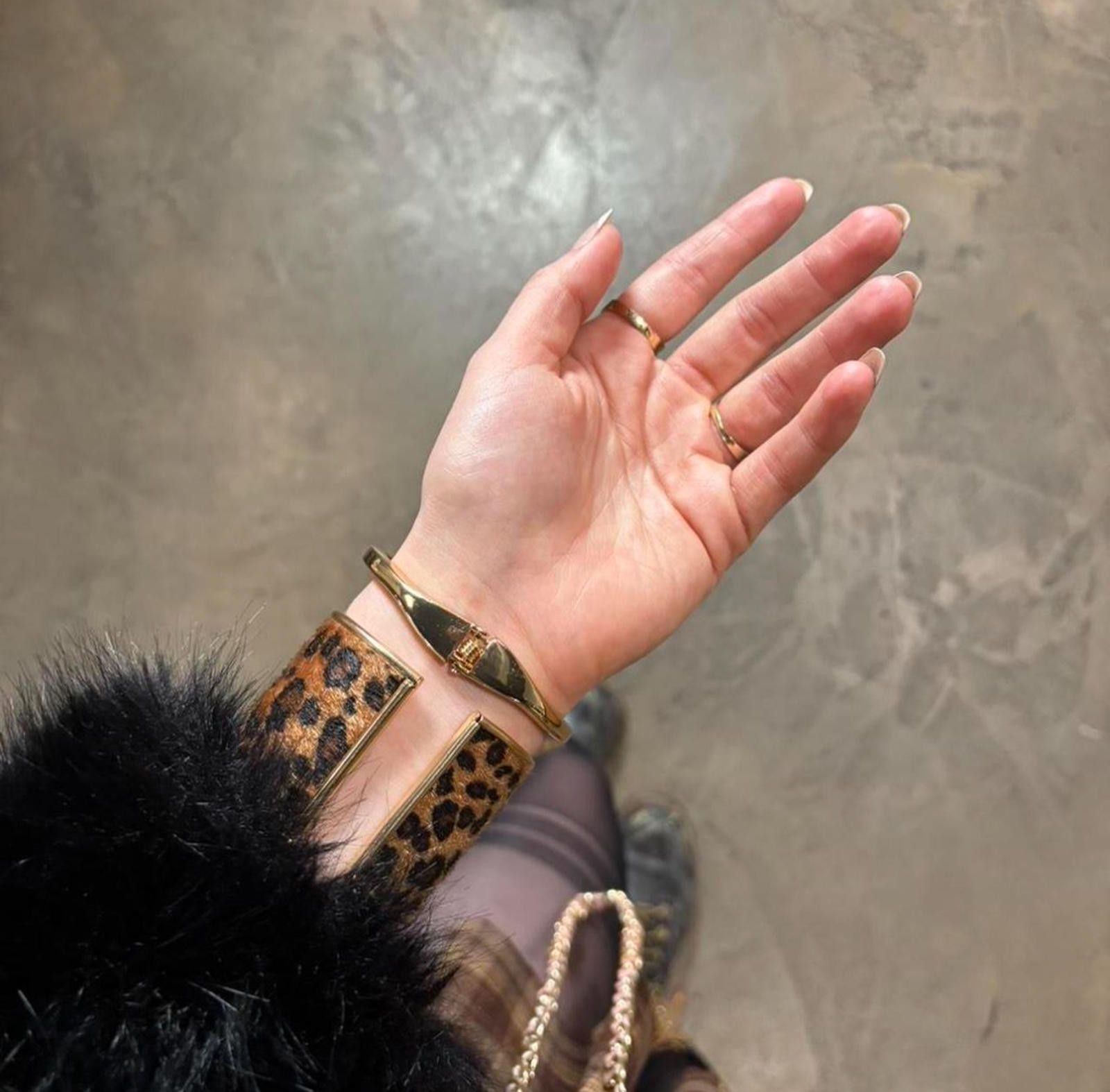 Other Cheetah Leopard Fur Bracelet Jewelry Bangle Adjustable Size ONE SIZE - 3 Thumbnail