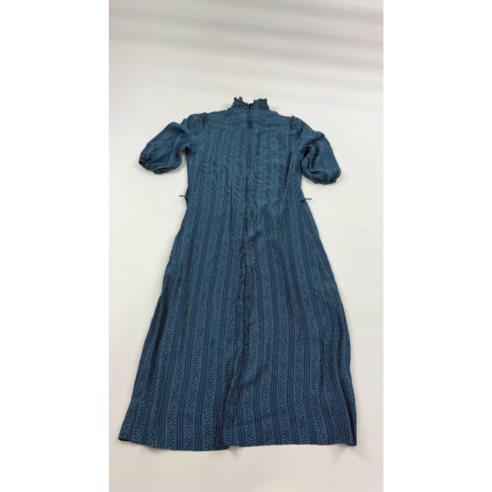 Vintage VINTAGE Belle France Dress Womens Large Blue Rayon Floral Striped Shift Short Sleeve Spring Summer Girls Size 30" / US 8 / IT 44 - 2 Thumbnail