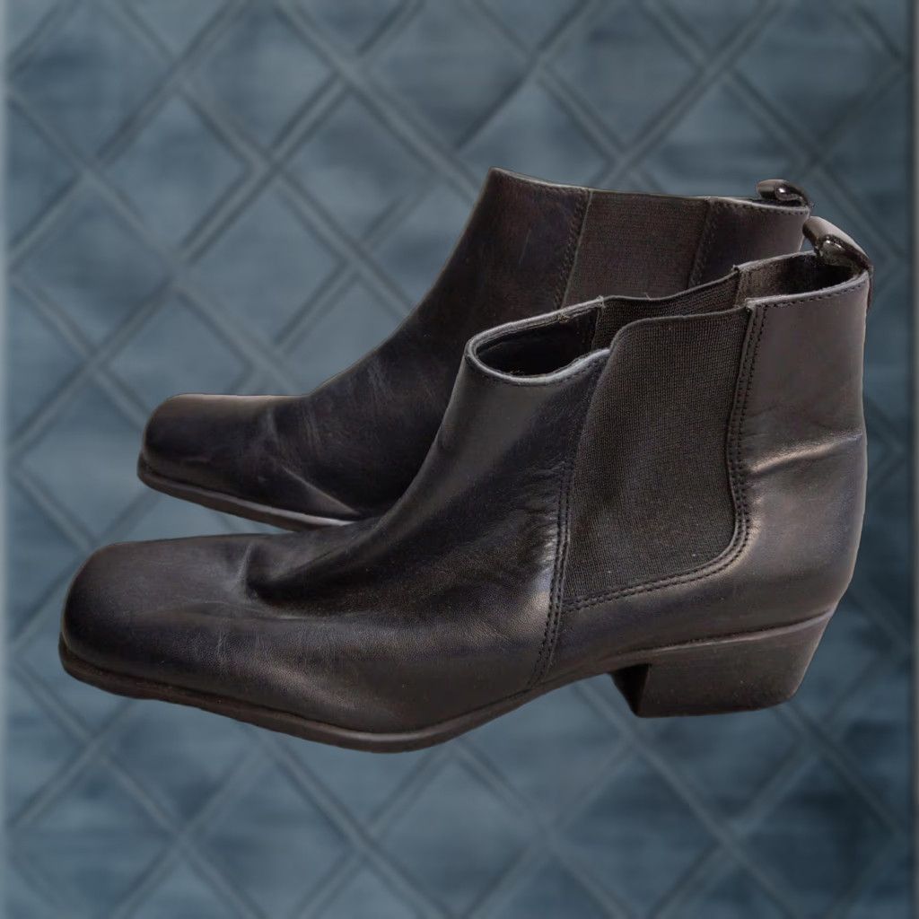 Vintage Connie Boots Womens 7M Black Leather Ankle Chelsea Square Toe Block Heel (Chelsea) Shoes Mens? Size US 5 / IT 35 - 1 Thumbnail