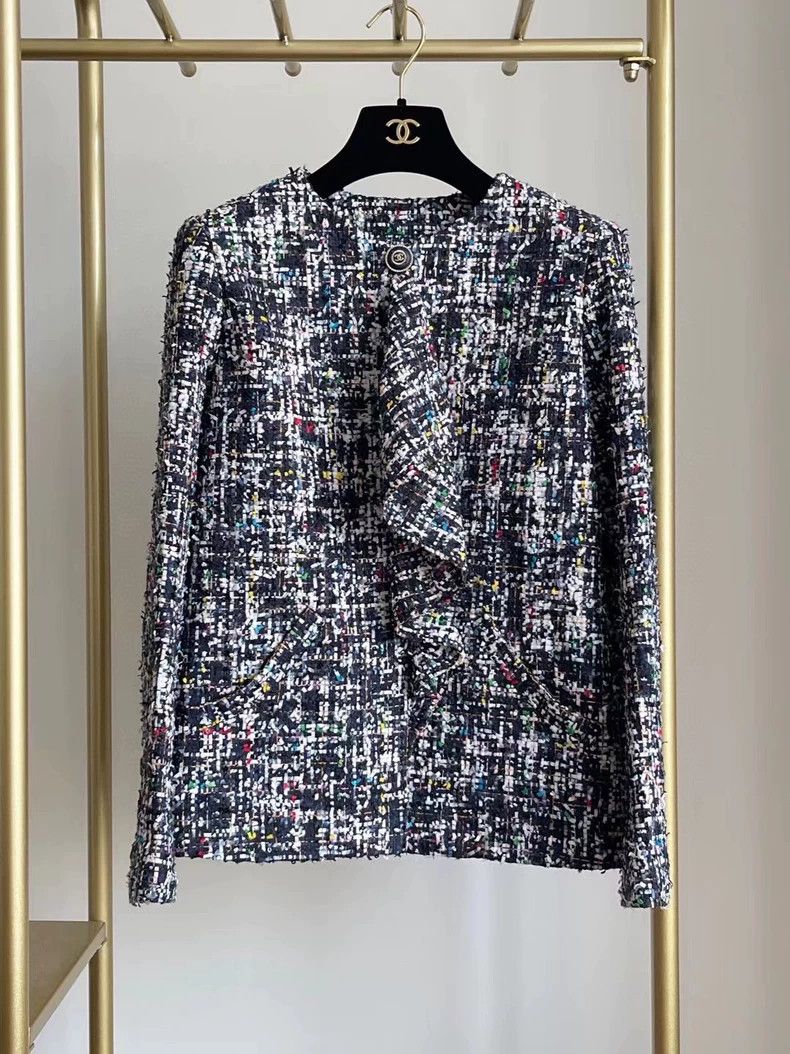 Chanel Chanel Black tweed coat Size XS / US 0-2 / IT 36-38 - 1 Thumbnail