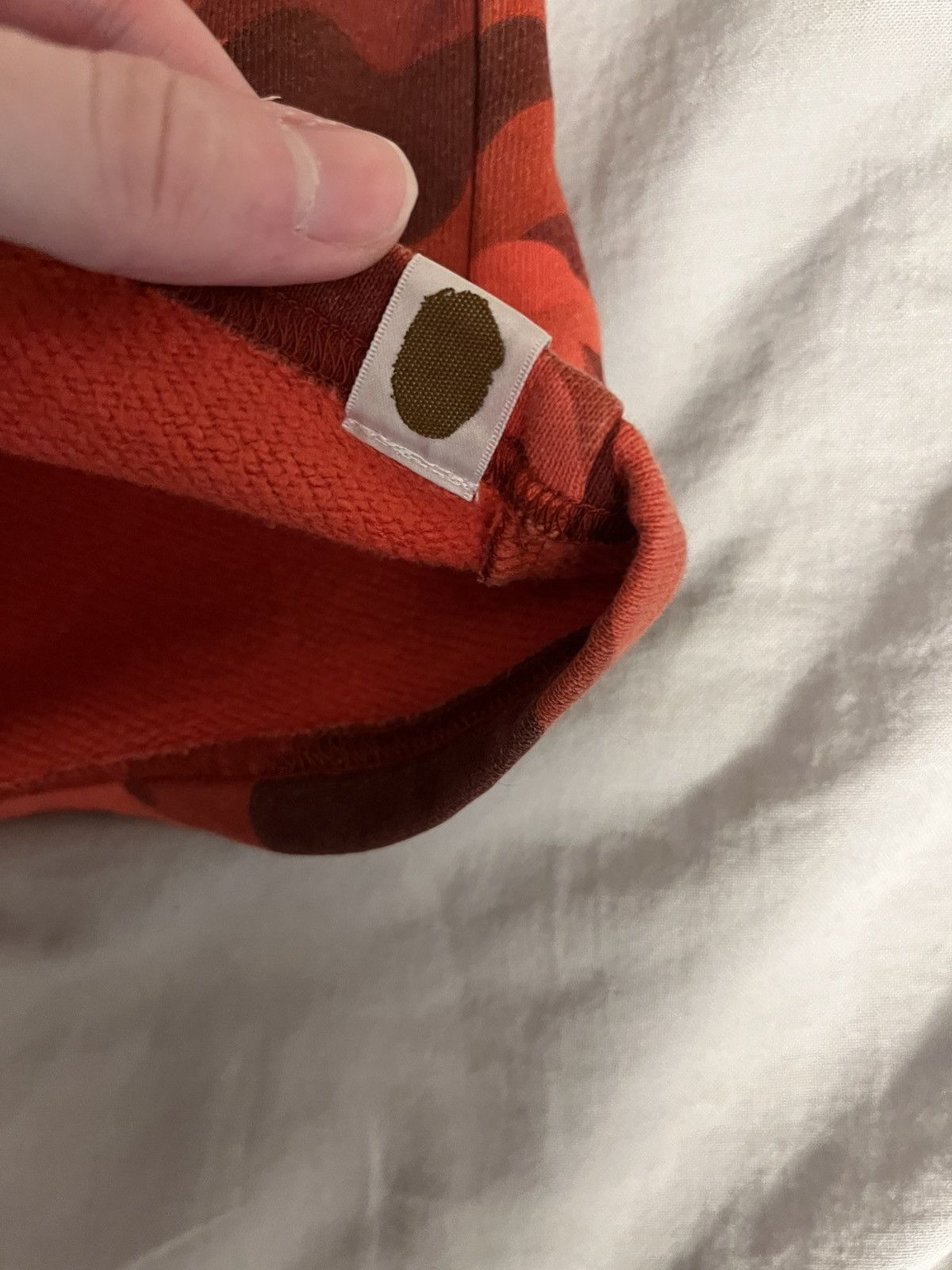 Bape Bape red shark shorts Size US 30 / EU 46 - 3 Thumbnail
