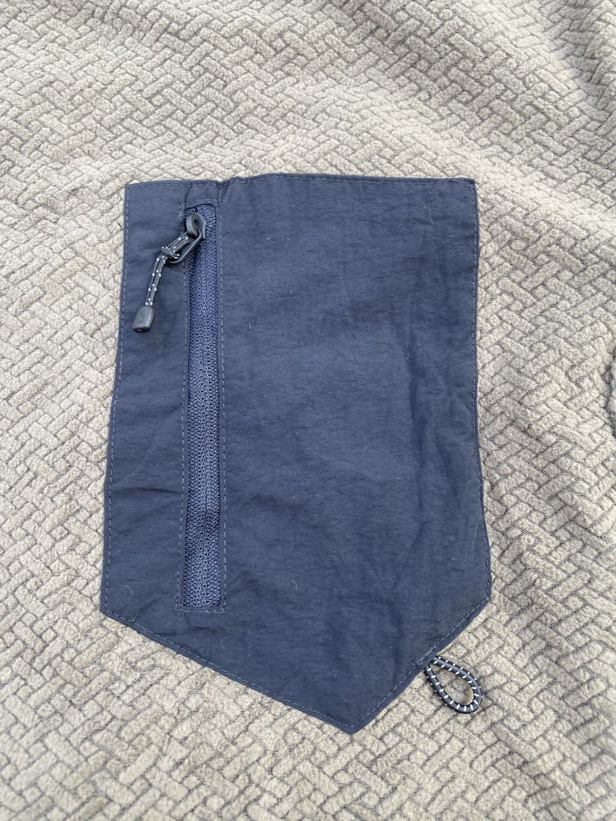 Other Size M fieldcore long sleeve pit 20.5 Size US M / EU 48-50 / 2 - 4 Thumbnail