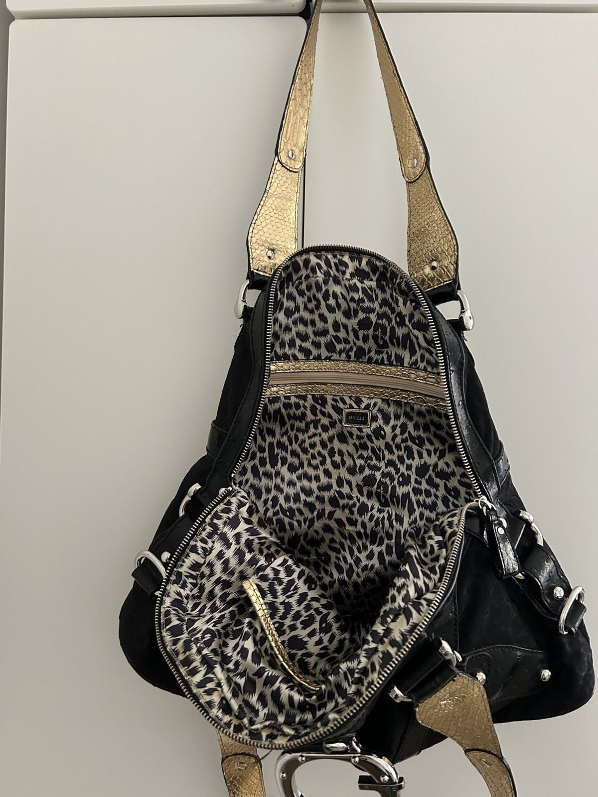 Guess Guess Vintage Monogram Liner Handbag Size ONE SIZE - 3 Thumbnail