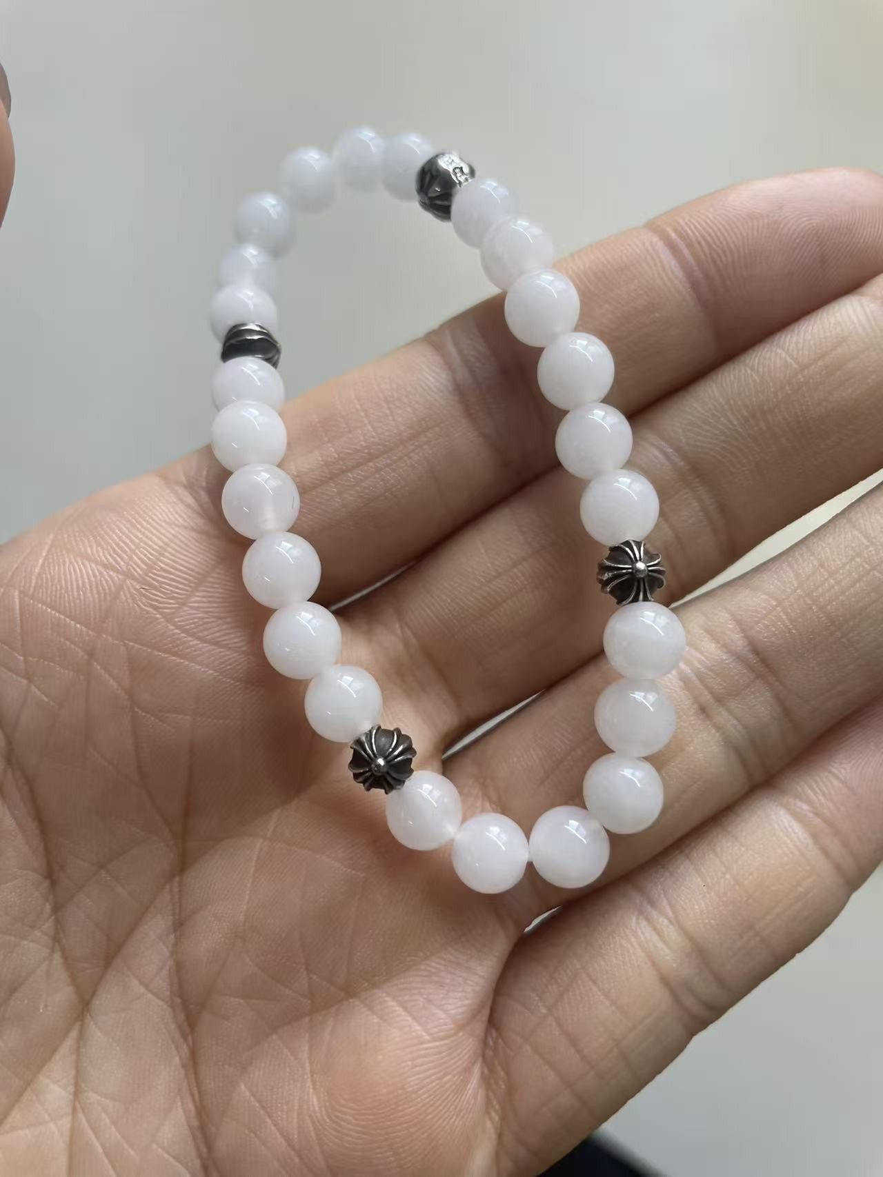 Chrome Hearts Chrome Hearts 6mm White Beaded 4 Silver Cross Ball Bracelet Size ONE SIZE - 7 Thumbnail