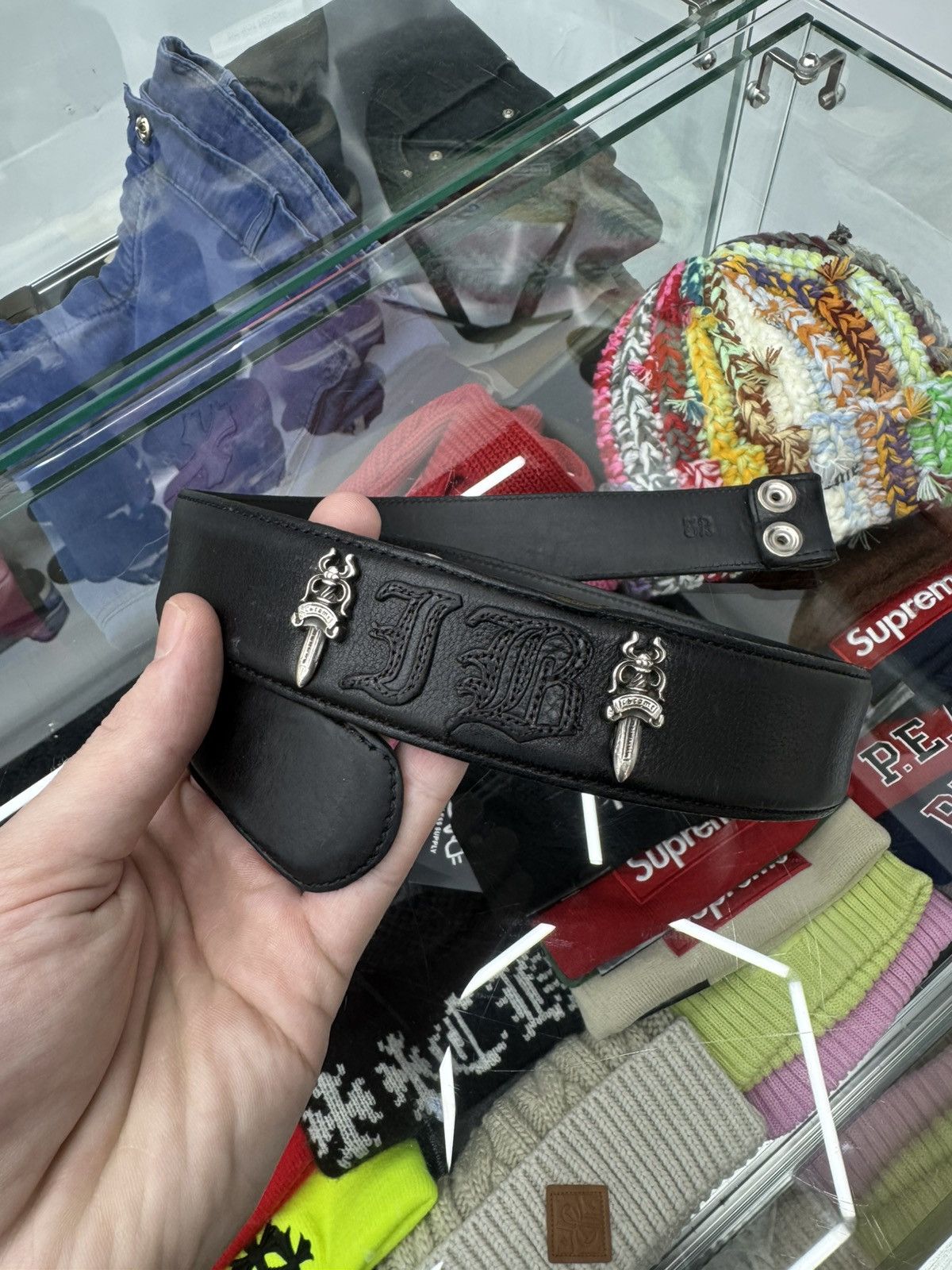 ermanno scervino womans Silver/ Gold 3 Buckle Genuine Leather Made In Italy Size Vintage Avignon New York Paris Leather 80s Belt, Italian  main image 4