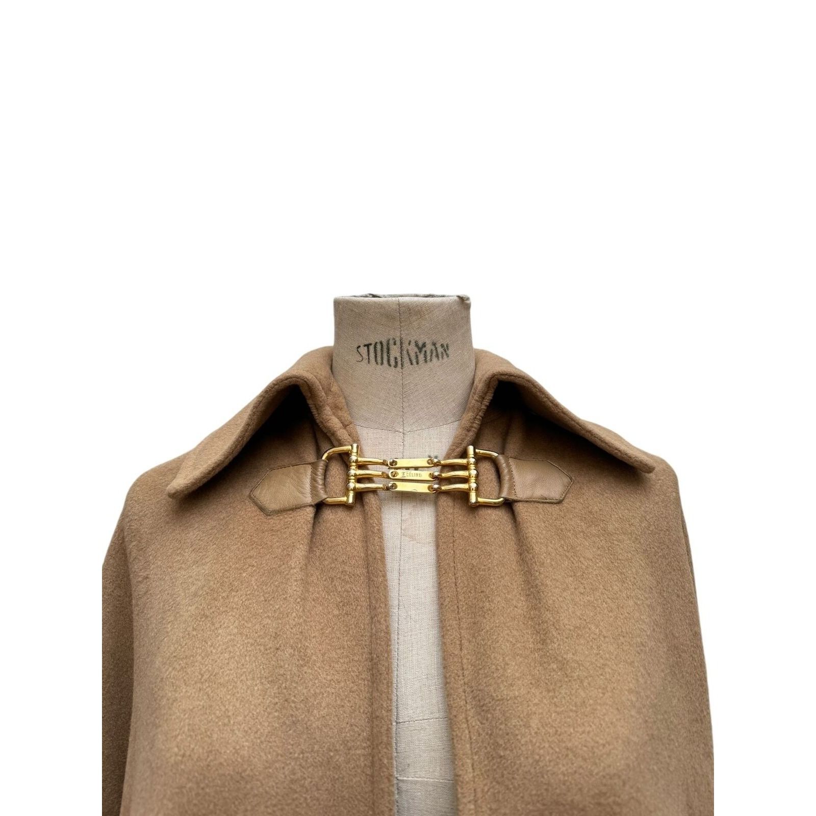 Celine Vintage 1970s Brown Wool Cape Size M / US 6-8 / IT 42-44 - 2 Thumbnail