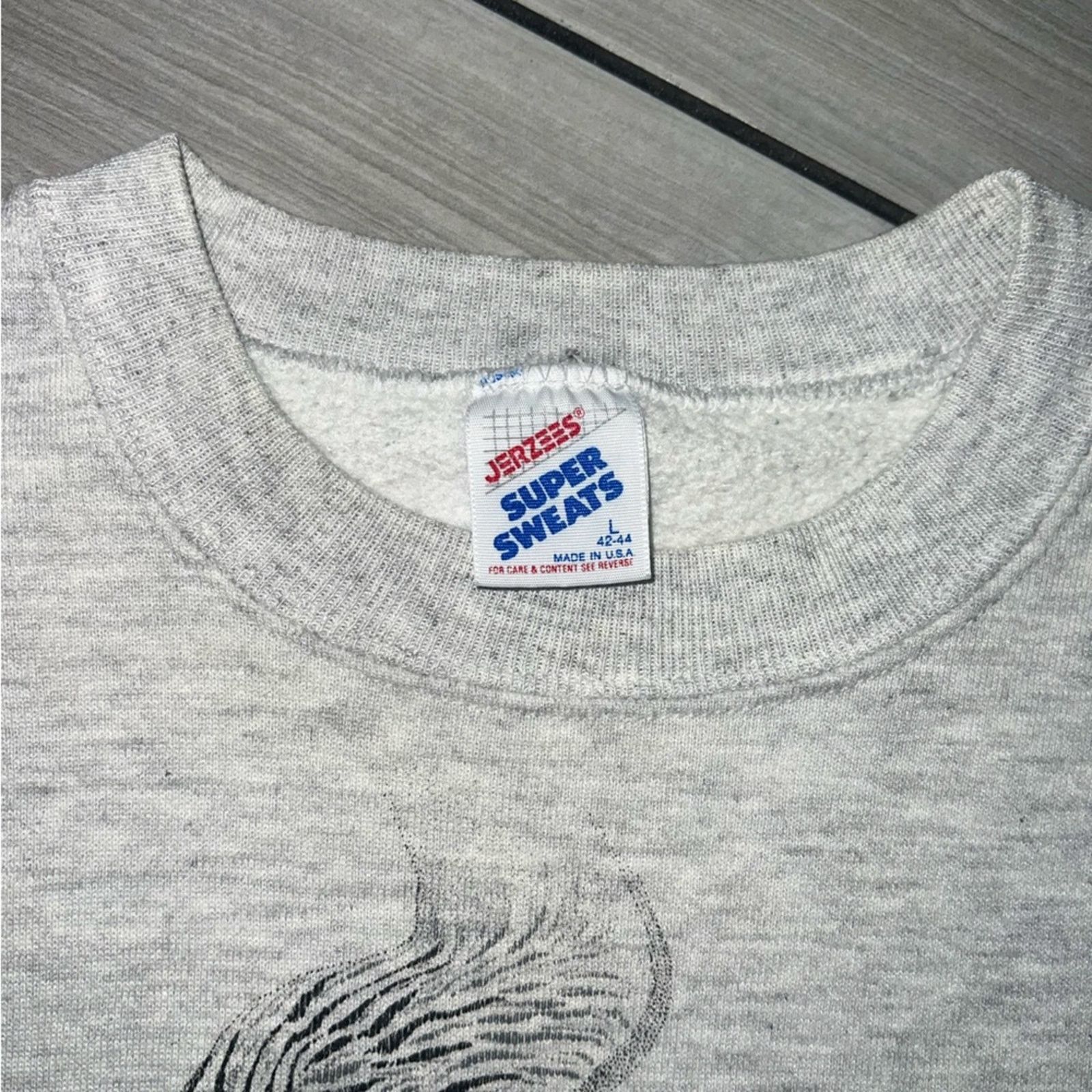 Jerzees 90s Jerzees Arctic Wildlife White Crewneck Sweatshirt Size US L / EU 52-54 / 3 - 6 Thumbnail