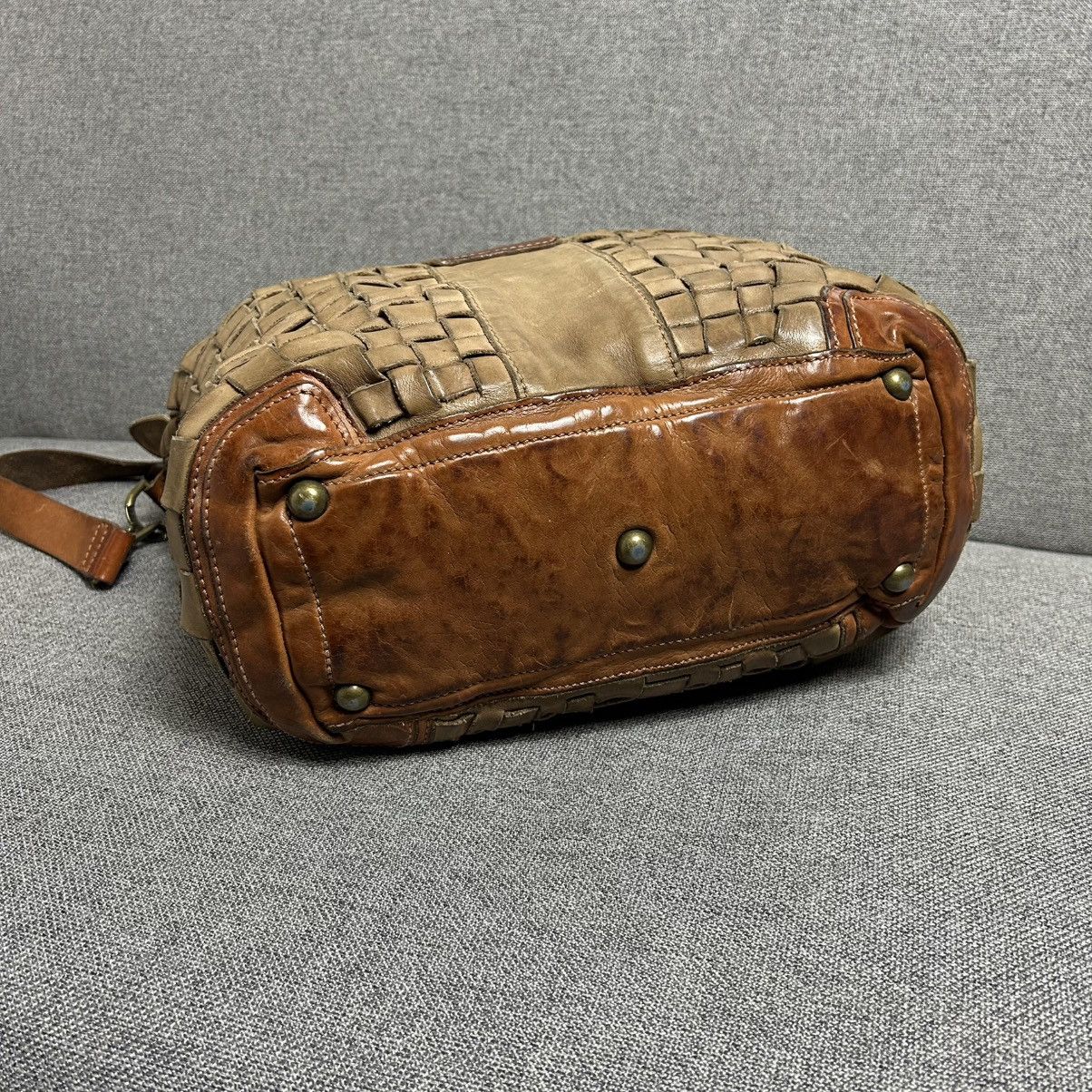 Campomaggi Campomaggi “Edera” Garment Dyed Cowhide Shoulder Bag Size ONE SIZE - 7 Thumbnail