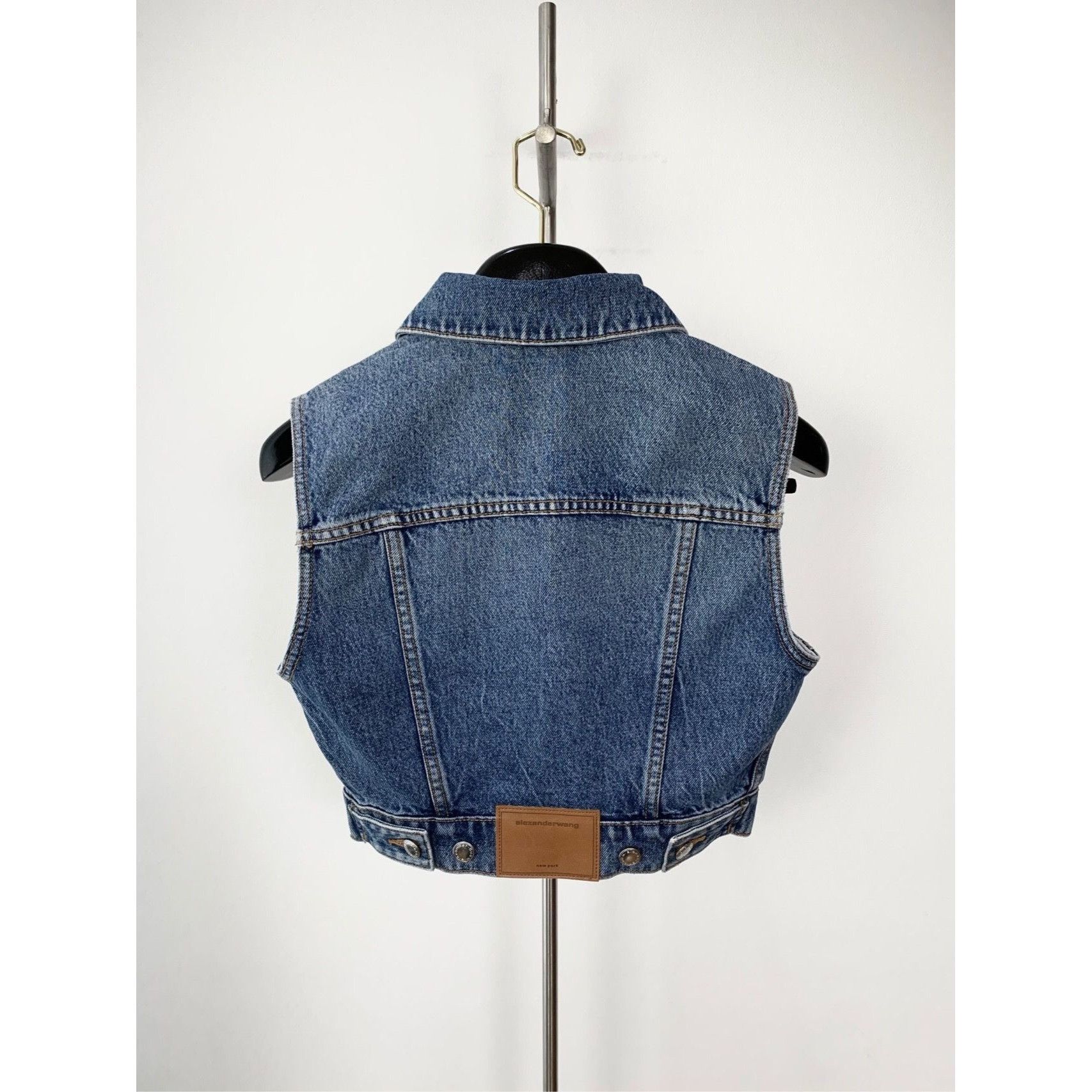 Alexander Wang Alexander Wang Womens Denim Sleeveless Cropped Vest Jacket Size S / US 4 / IT 40 - 2 Thumbnail