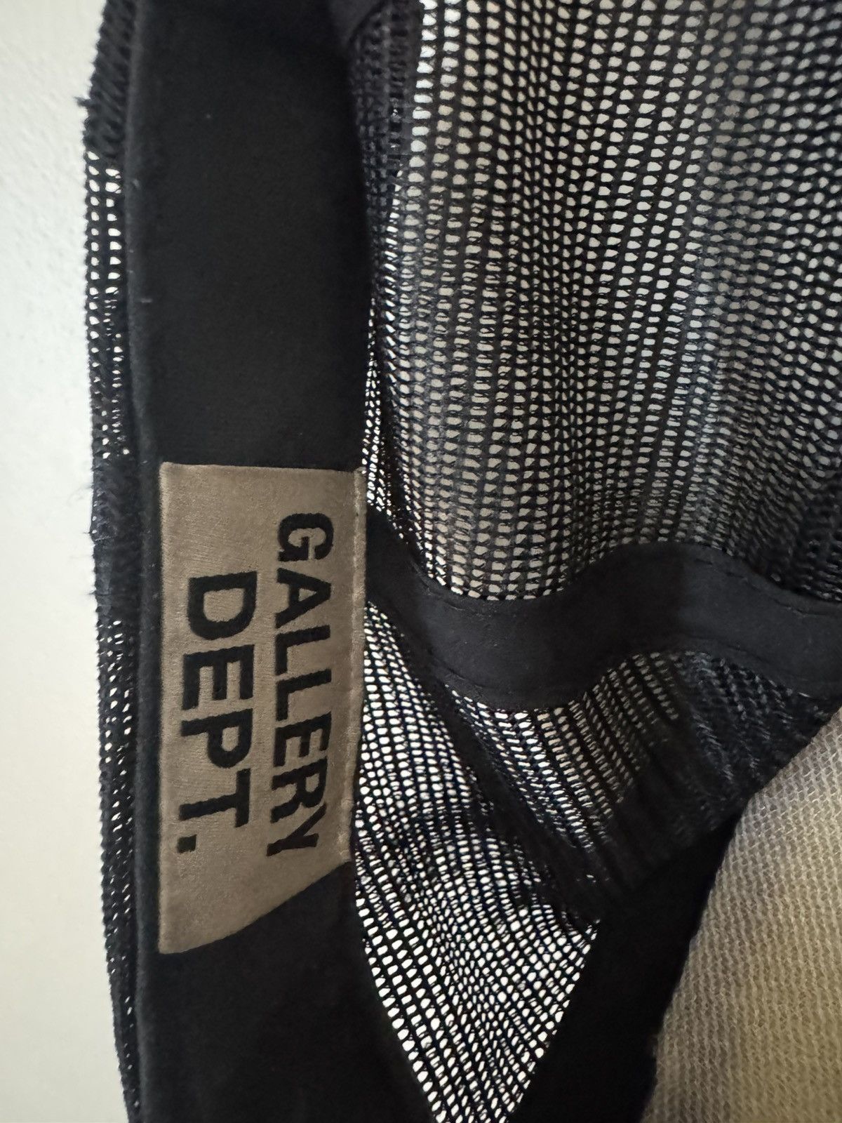Gallery Dept. Gallery Dept. Trucker Hat – Black / Yellow Logo Size ONE SIZE - 5 Thumbnail